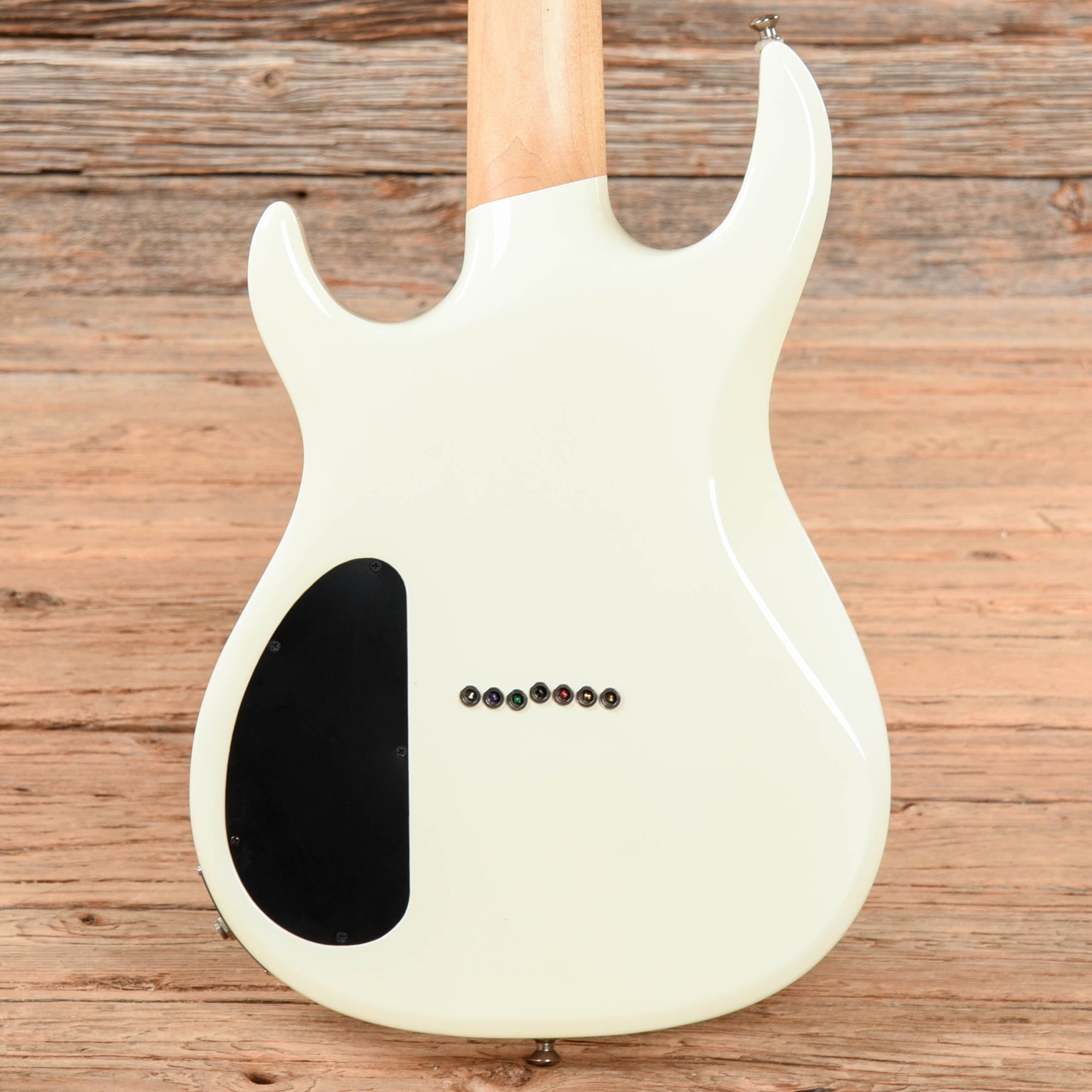 Carvin DC727 White – Chicago Music Exchange