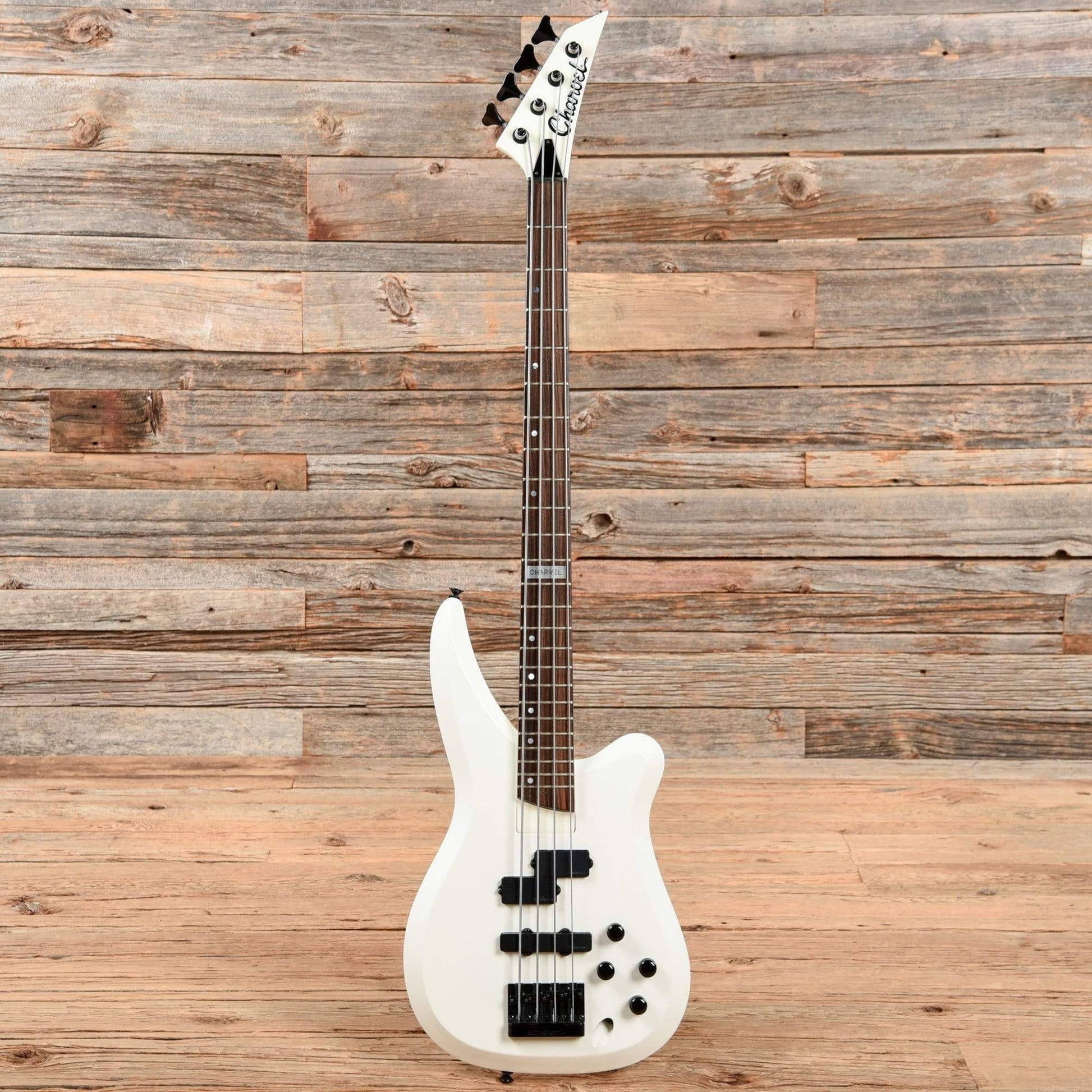 Charvel Eliminator Bass White 1990 Bass Guitars / Short Scale