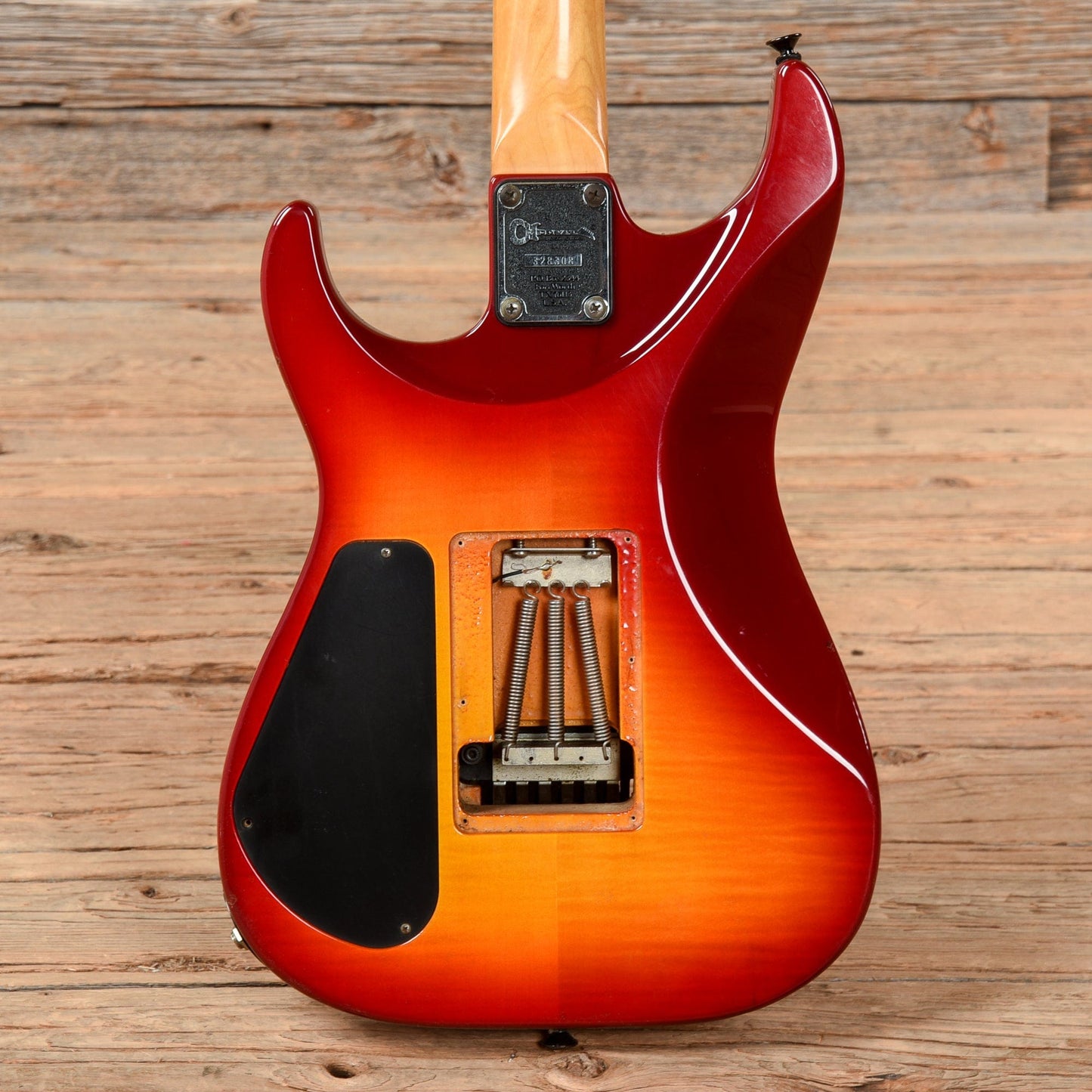 Charvel 475 Deluxe Cherry Sunburst Electric Guitars / Solid Body