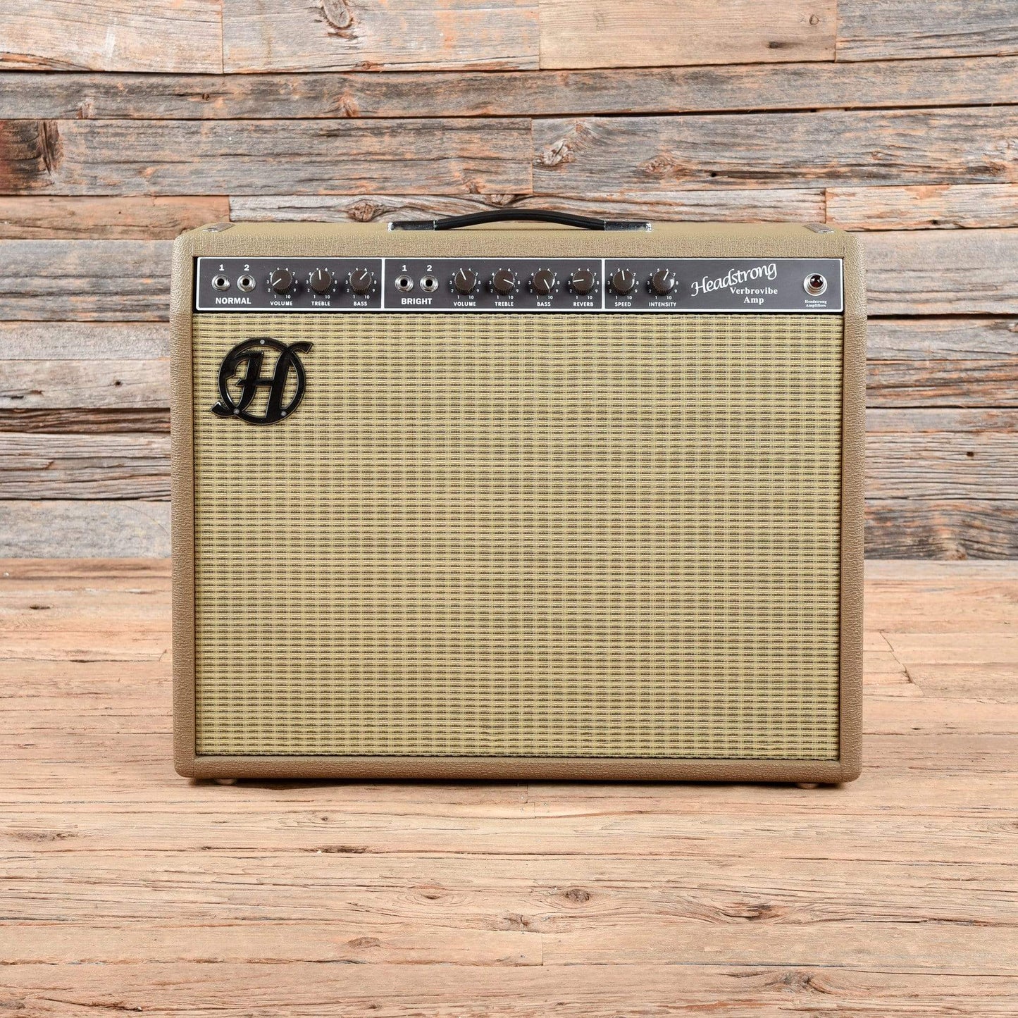 Verbrovibe Combo Amps / Guitar Combos