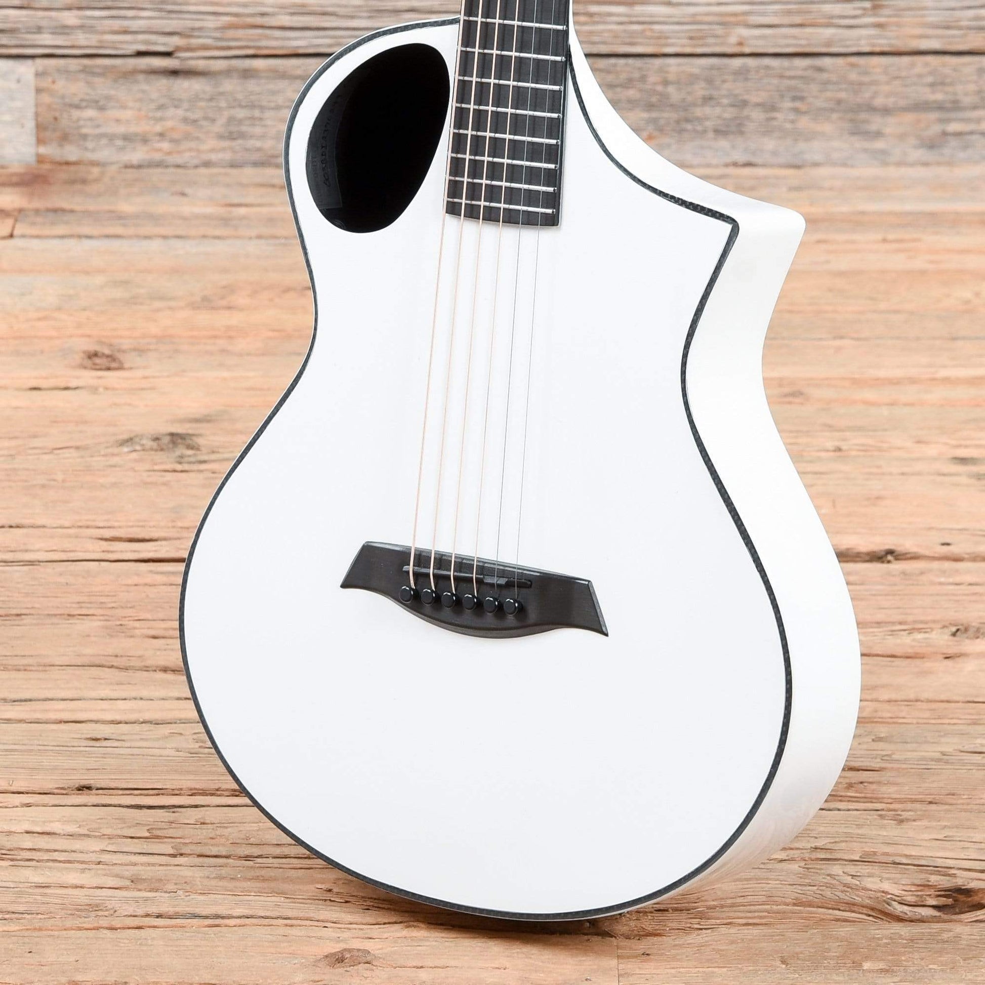 Composite Acoustics Cargo HG ELE White Acoustic Guitars / Built-in Electronics