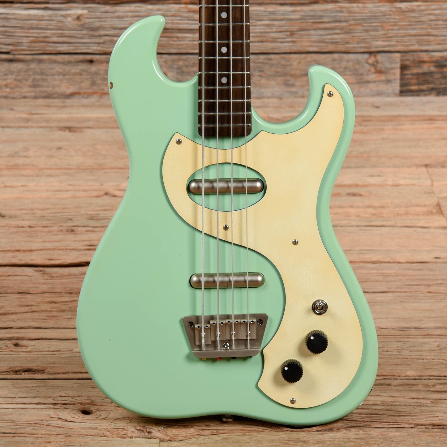 Danelectro 63 Bass Surf Green Bass Guitars / 4-String