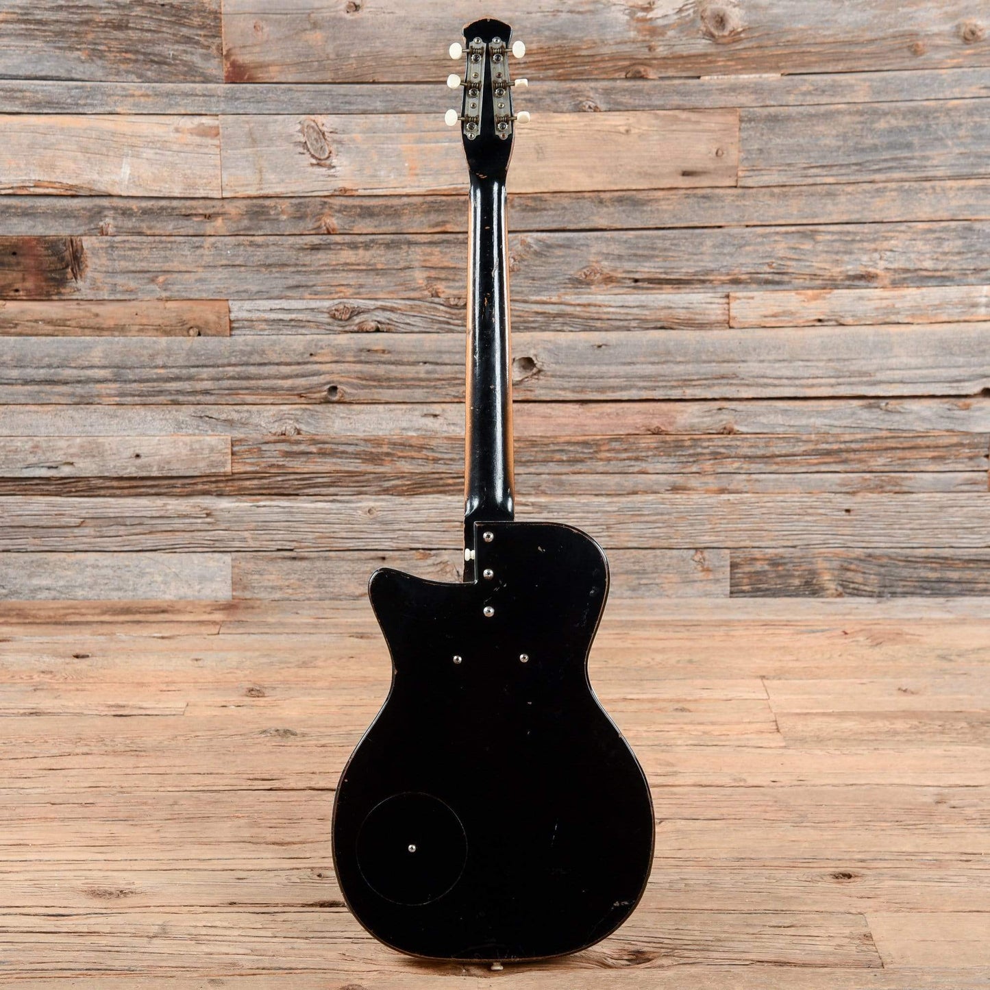 Danelectro U-1 Blak 1960s Electric Guitars / Hollow Body