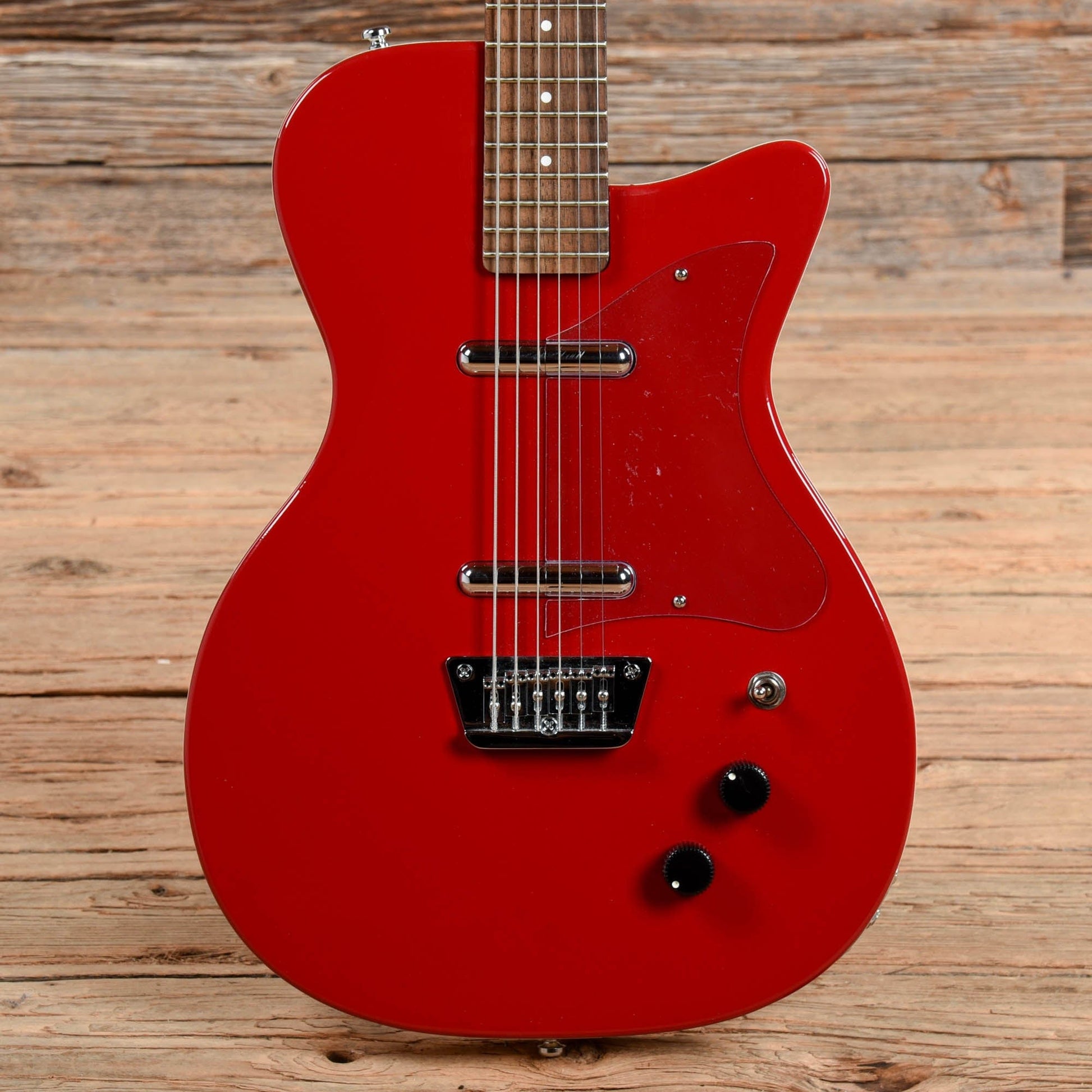 Danelectro Baritone Red Electric Guitars / Solid Body