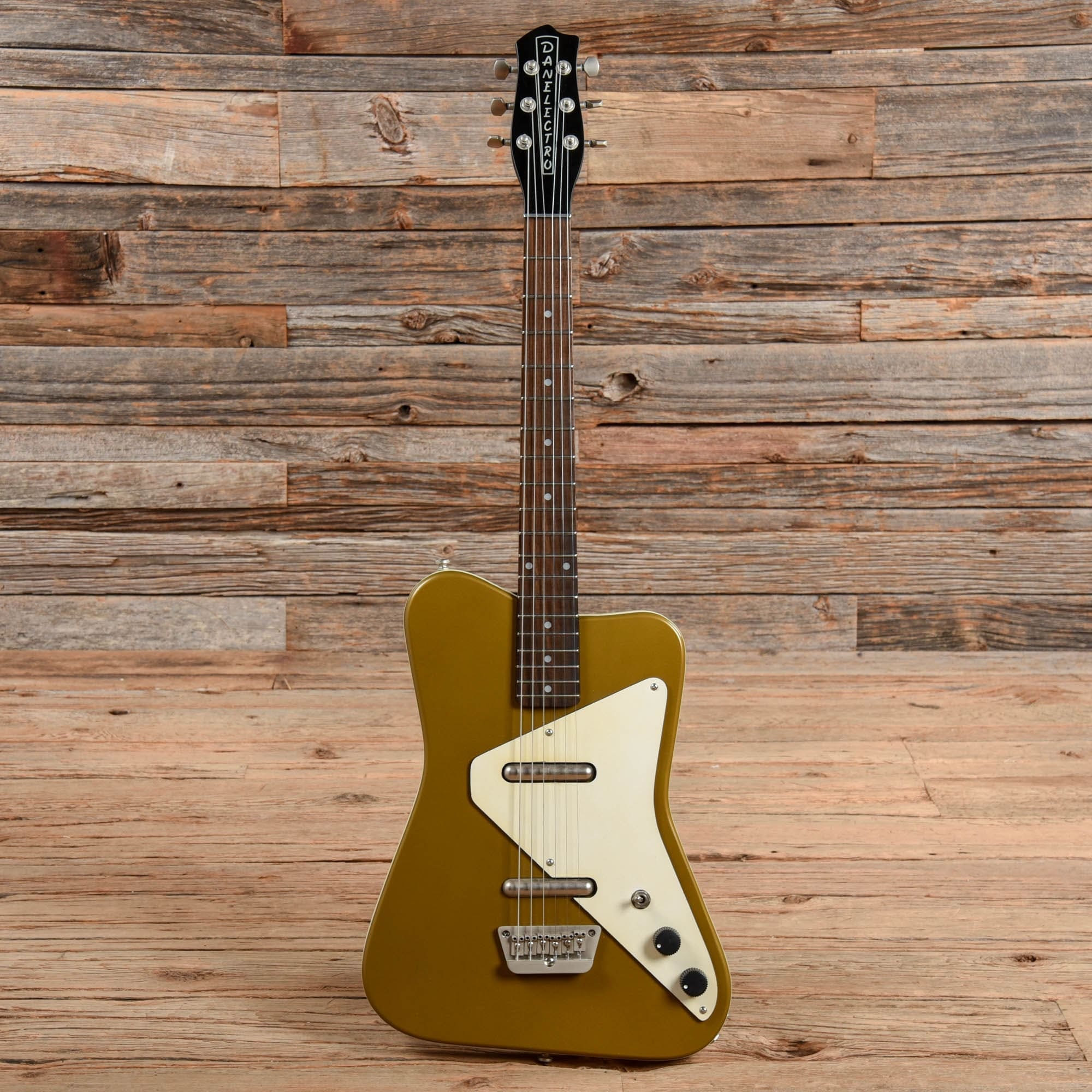 Danelectro Dano Pro Reissue Gold 2007 – Chicago Music Exchange