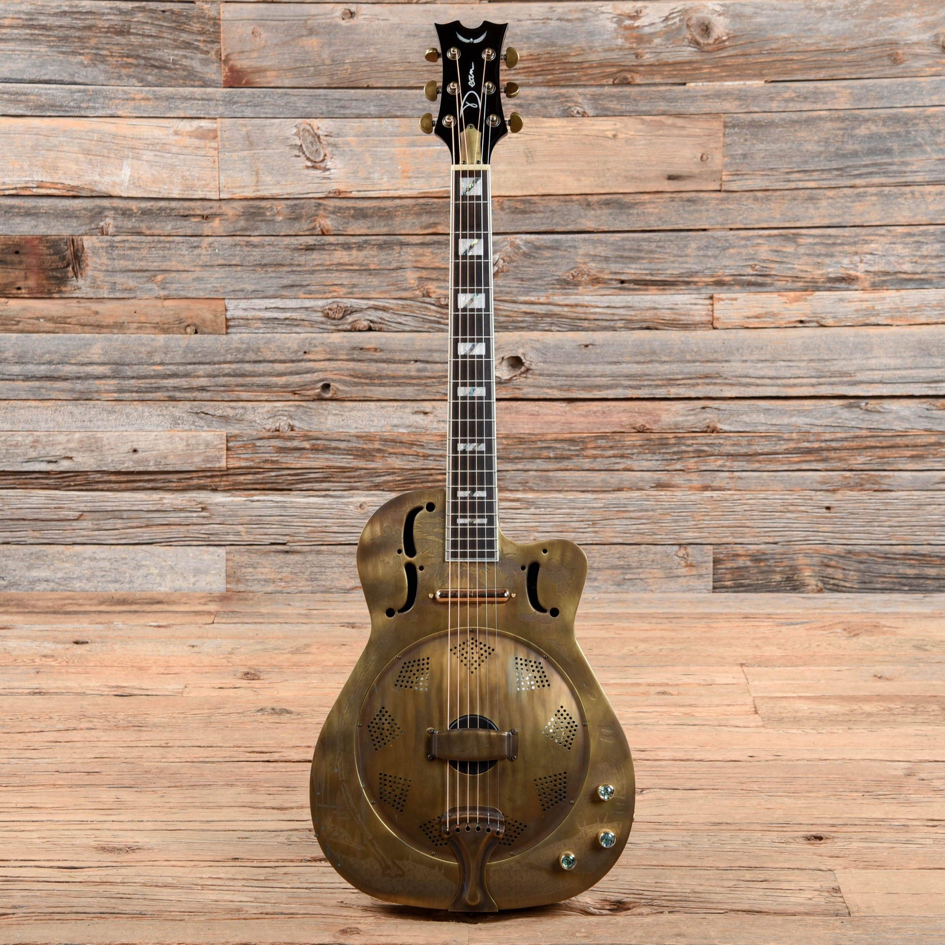 Dean Guitars Thin Body Electric Resonator Acoustic Guitars / Resonator