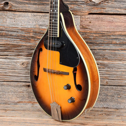 Dean Guitars TNAE Mandolin Sunburst Folk Instruments / Mandolins