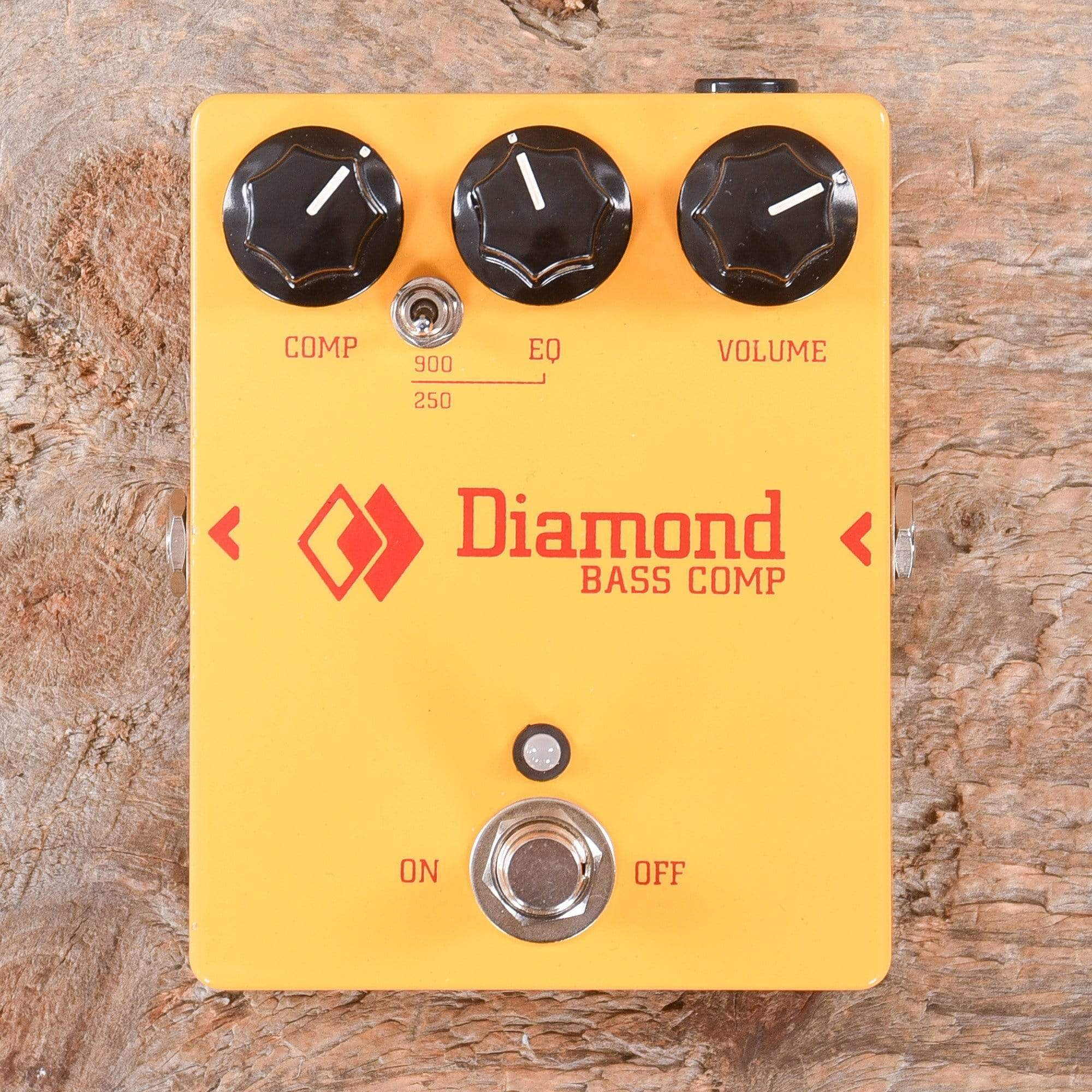 Diamond Bass Comp Optical Compressor w/EQ – Chicago Music Exchange