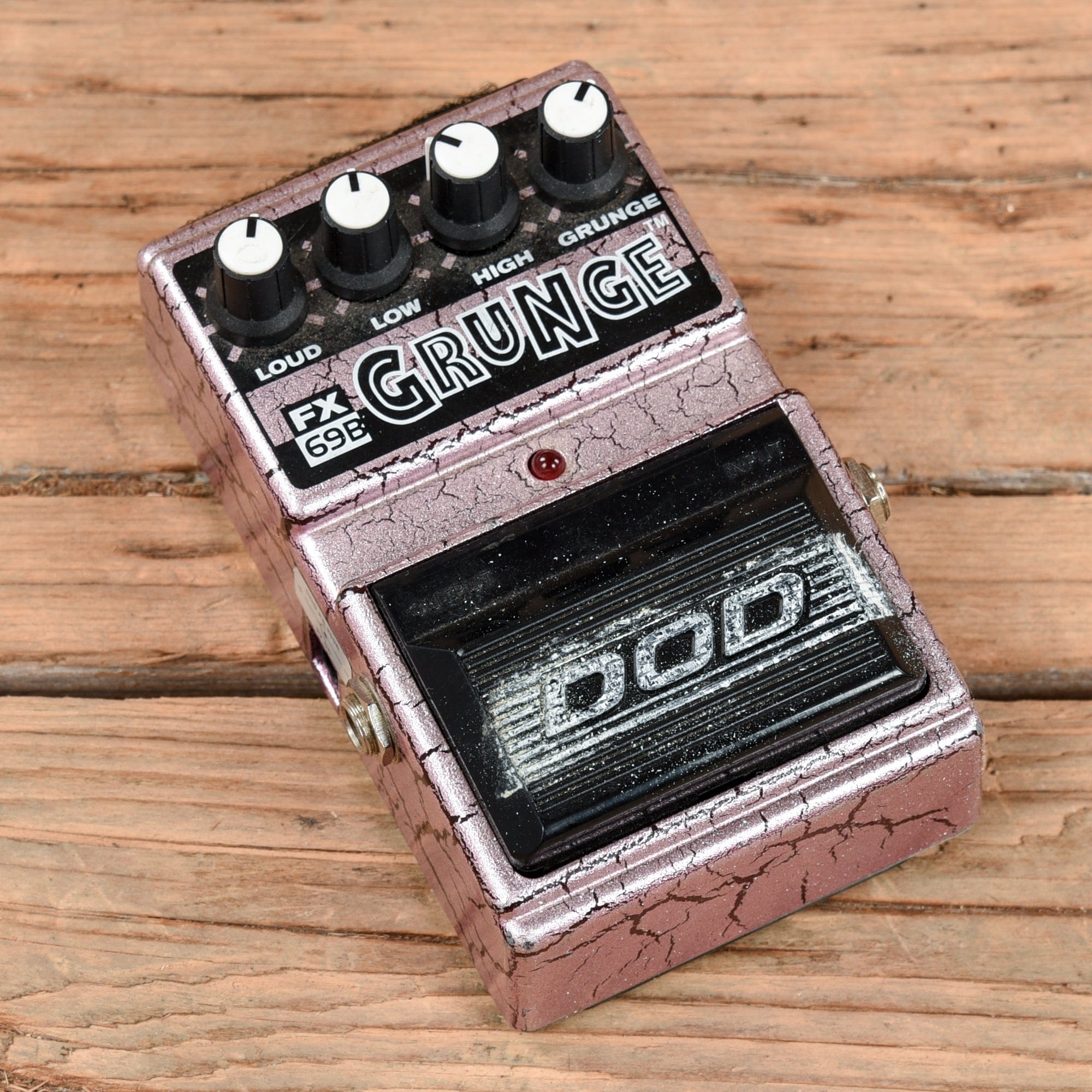 DOD Electronics Grunge FX69B – Chicago Music Exchange