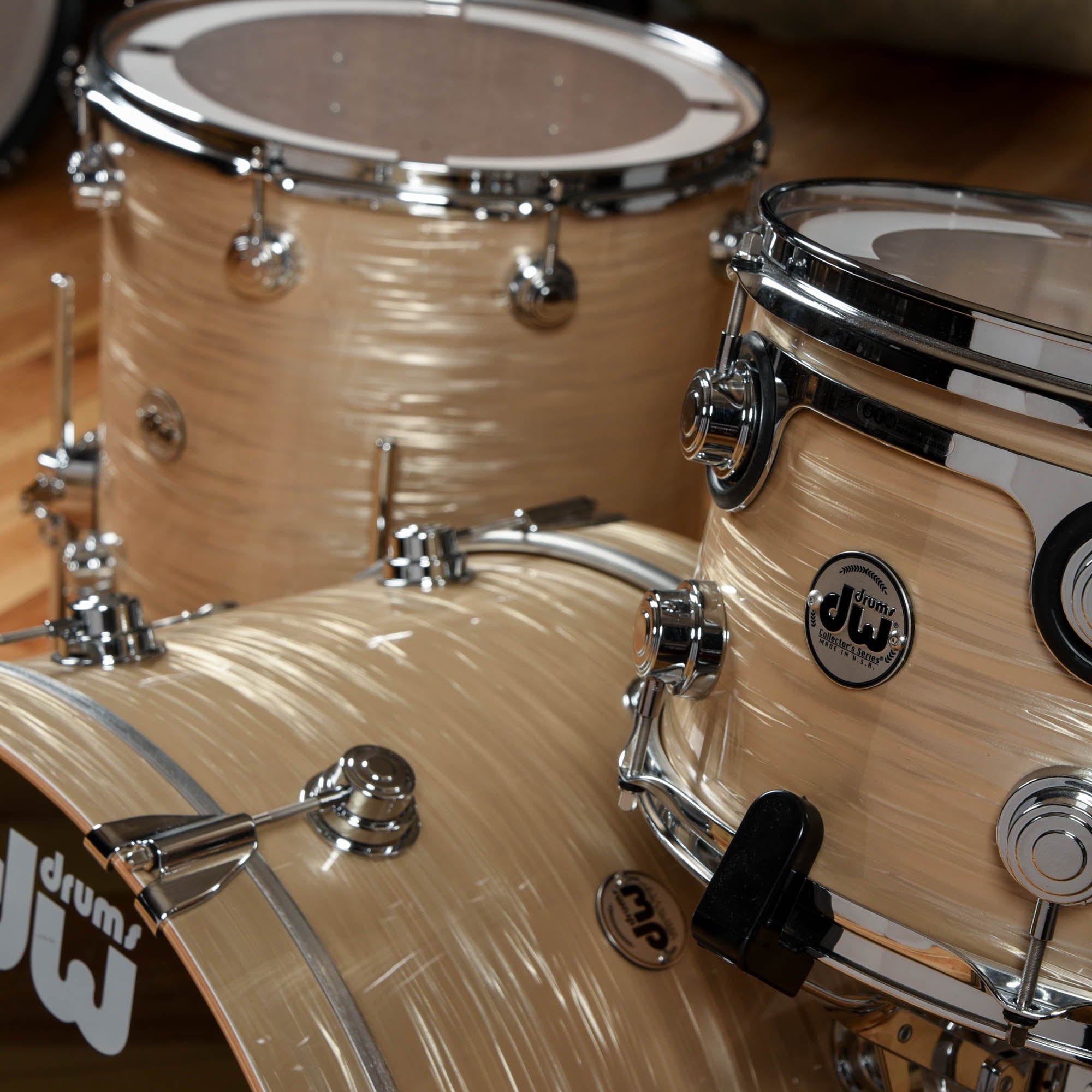 DW Collector's Series 13/16/22 3pc. Birch Drum Kit Creme Oyster Drums and Percussion / Acoustic Drums / Full Acoustic Kits