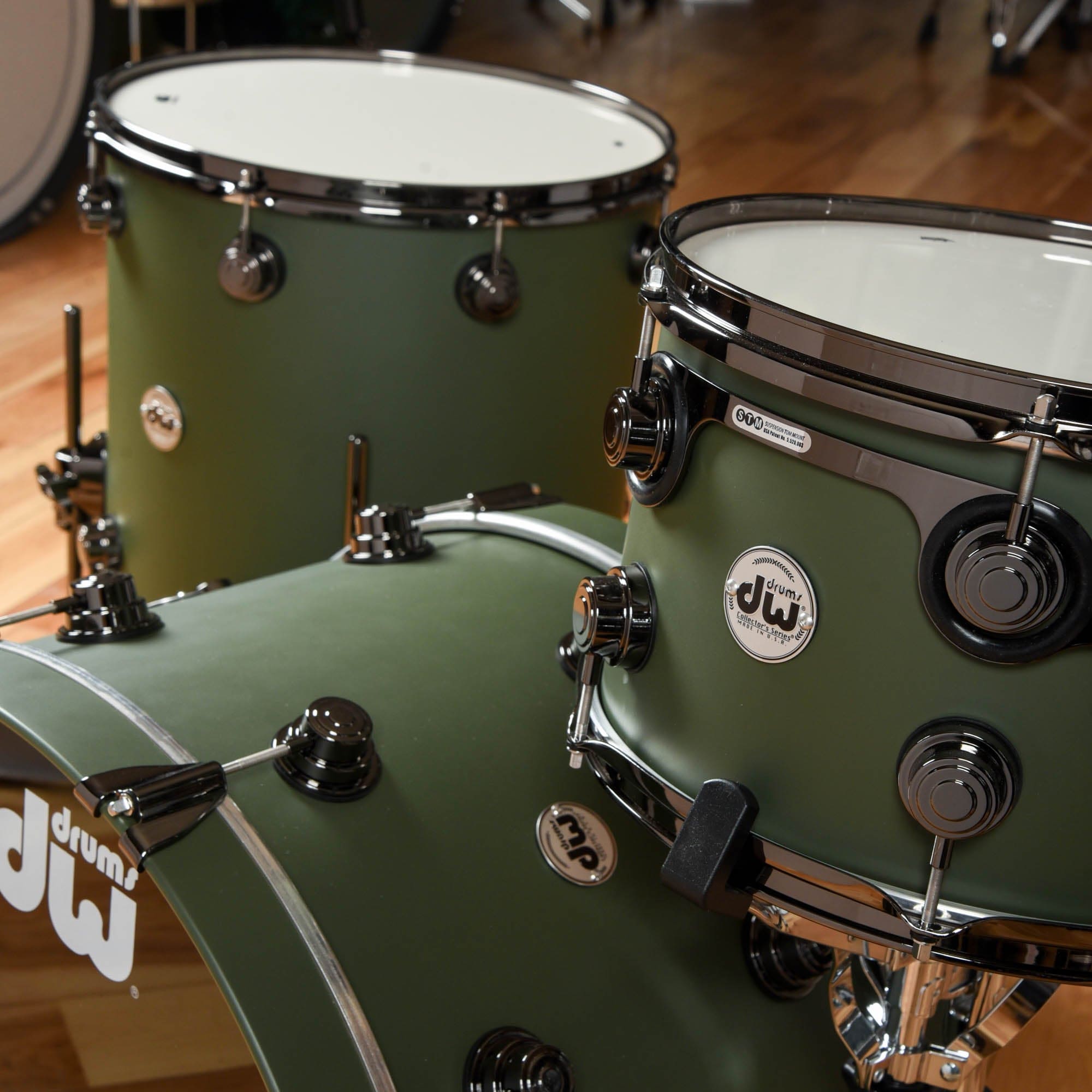 DW Collector's Series 13/16/22 3pc. Maple/Mahogany Drum Kit Solid Army Green Hard Satin w/Black Nickel Hdw Drums and Percussion / Acoustic Drums / Full Acoustic Kits