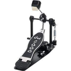 DW 2000 Single Bass Drum Pedal Drums and Percussion / Parts and Accessories / Pedals