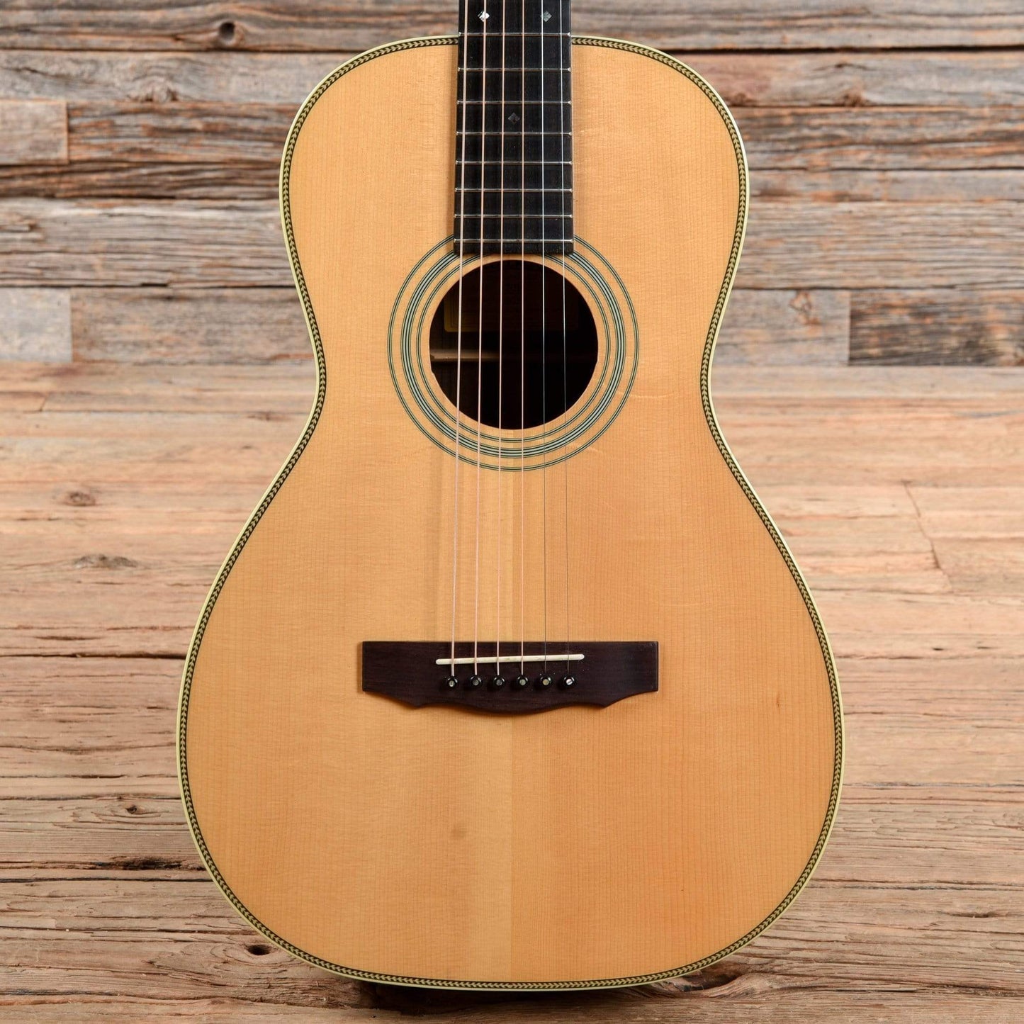 Eastman E20P Natural Acoustic Guitars / Parlor