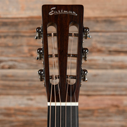 Eastman E20P Natural Acoustic Guitars / Parlor