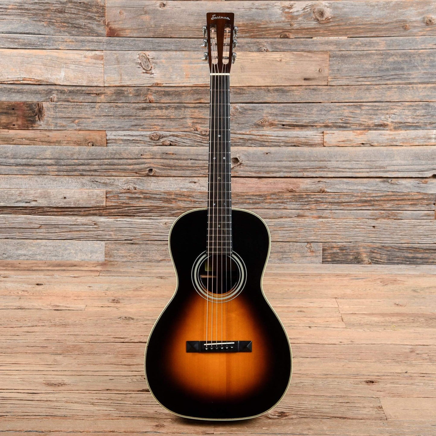 Eastman E20P Parlor Sunburst Acoustic Guitars / Parlor