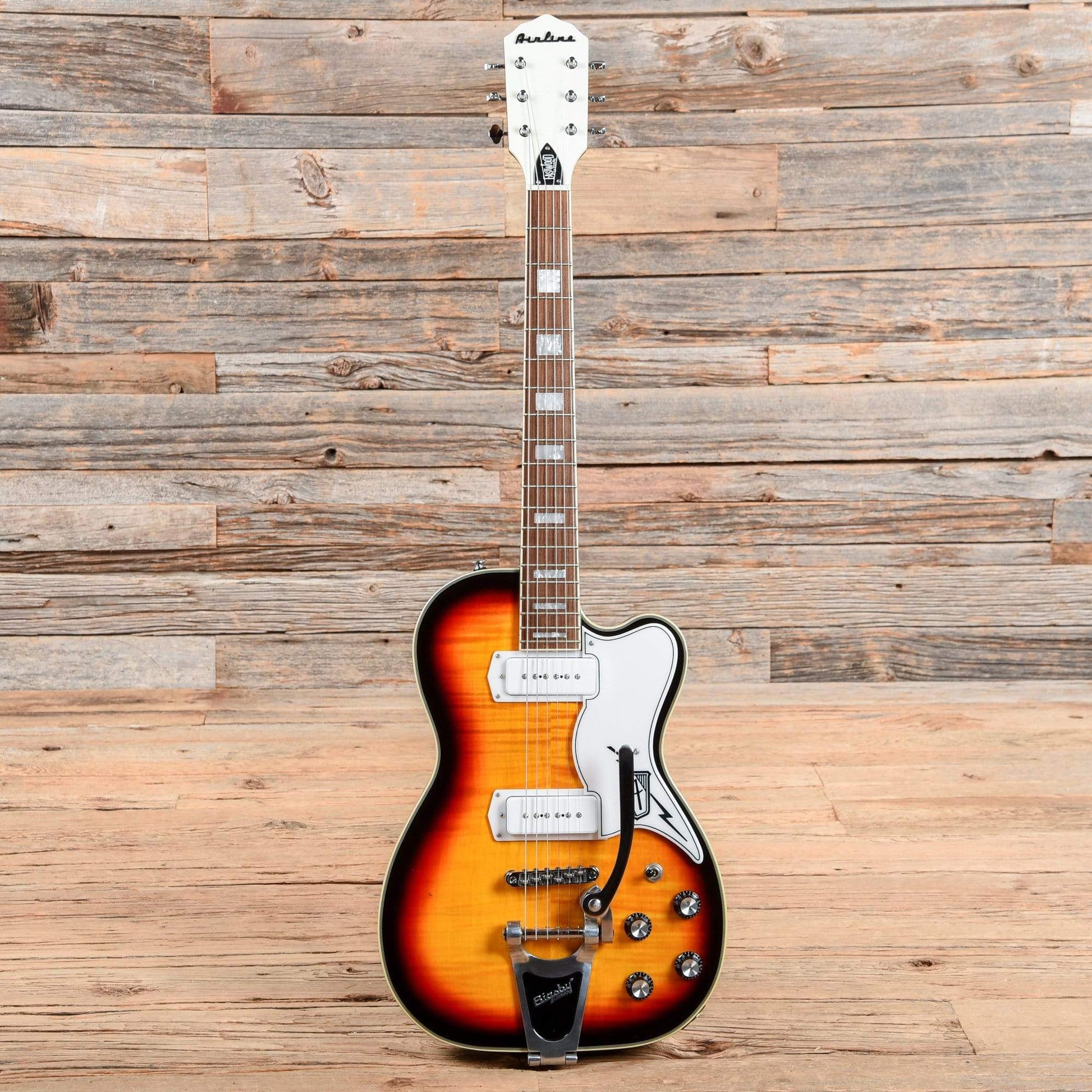 Eastwood Airline Tuxedo CB 3-Tone Sunburst Electric Guitars / Hollow Body