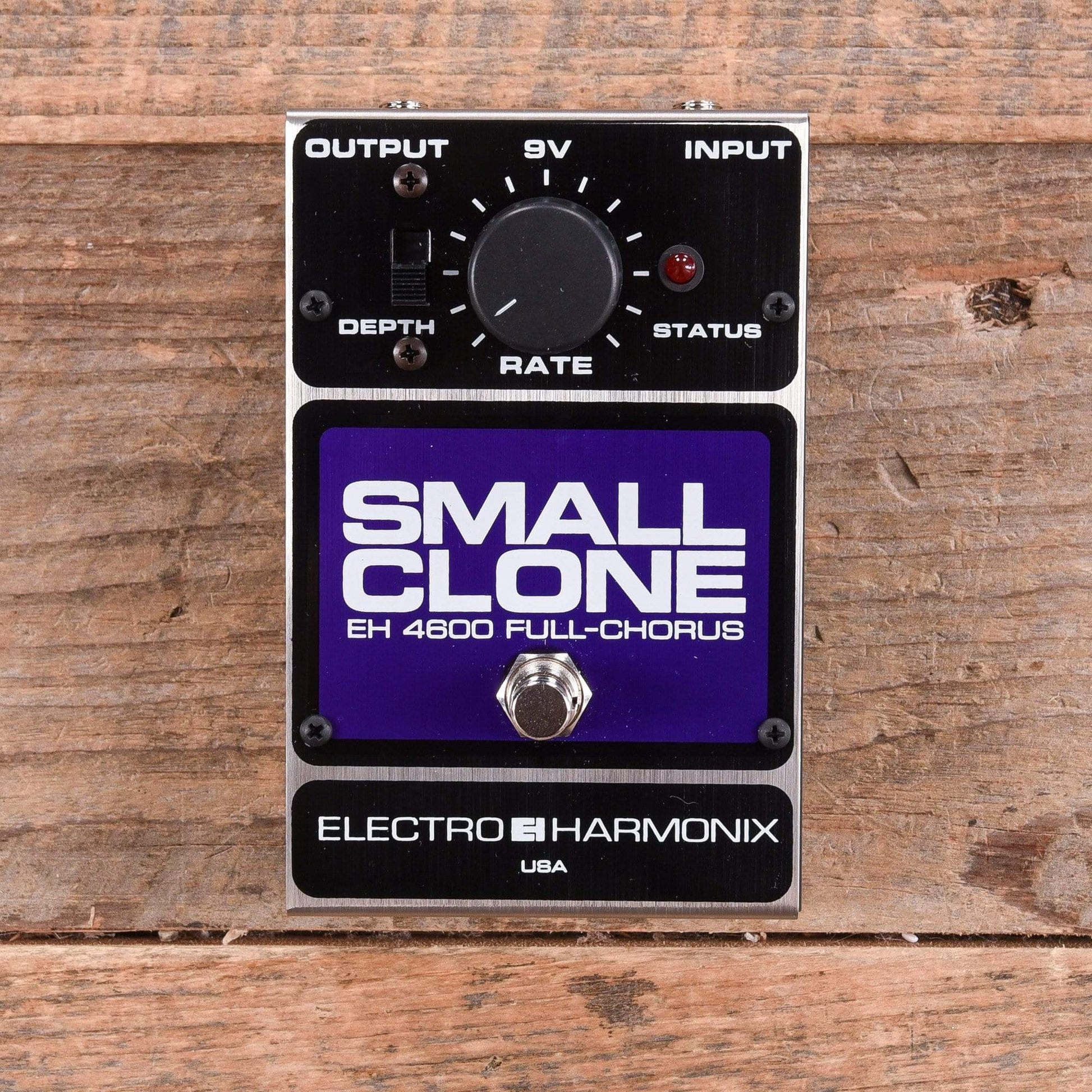 Electro-Harmonix Small Clone Chorus Effects and Pedals / Chorus and Vibrato