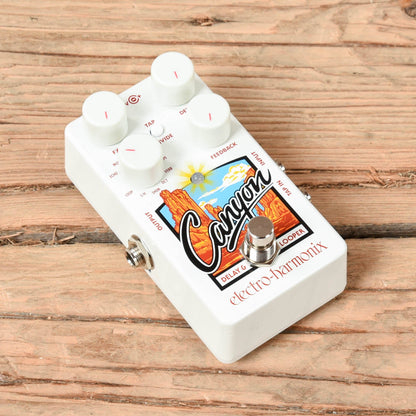 Electro-Harmonix Canyon Delay & Looper Pedal Effects and Pedals / Delay