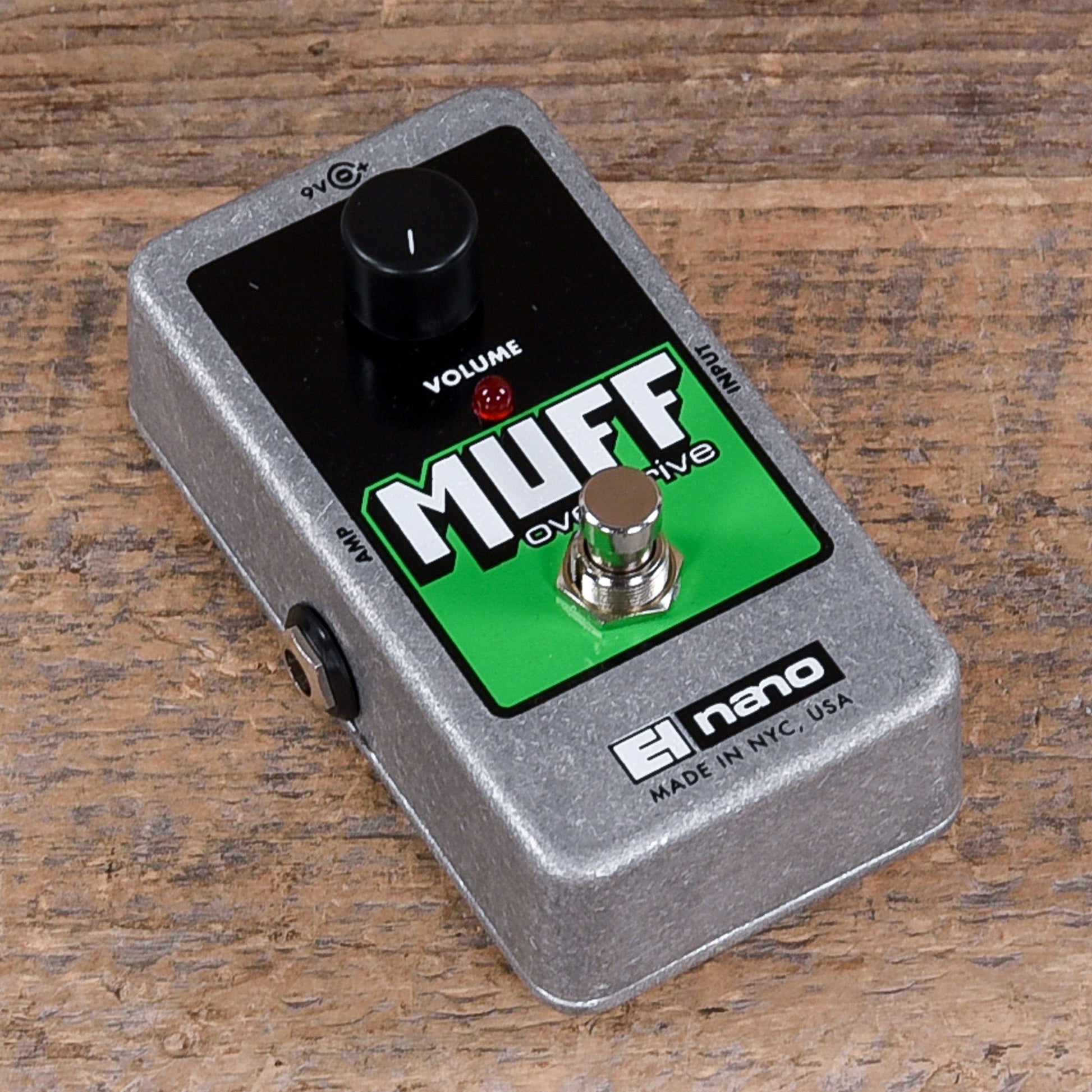 Electro-Harmonix Muff Overdrive Reissue of Original 1969 Muff Fuzz Effects and Pedals / Fuzz