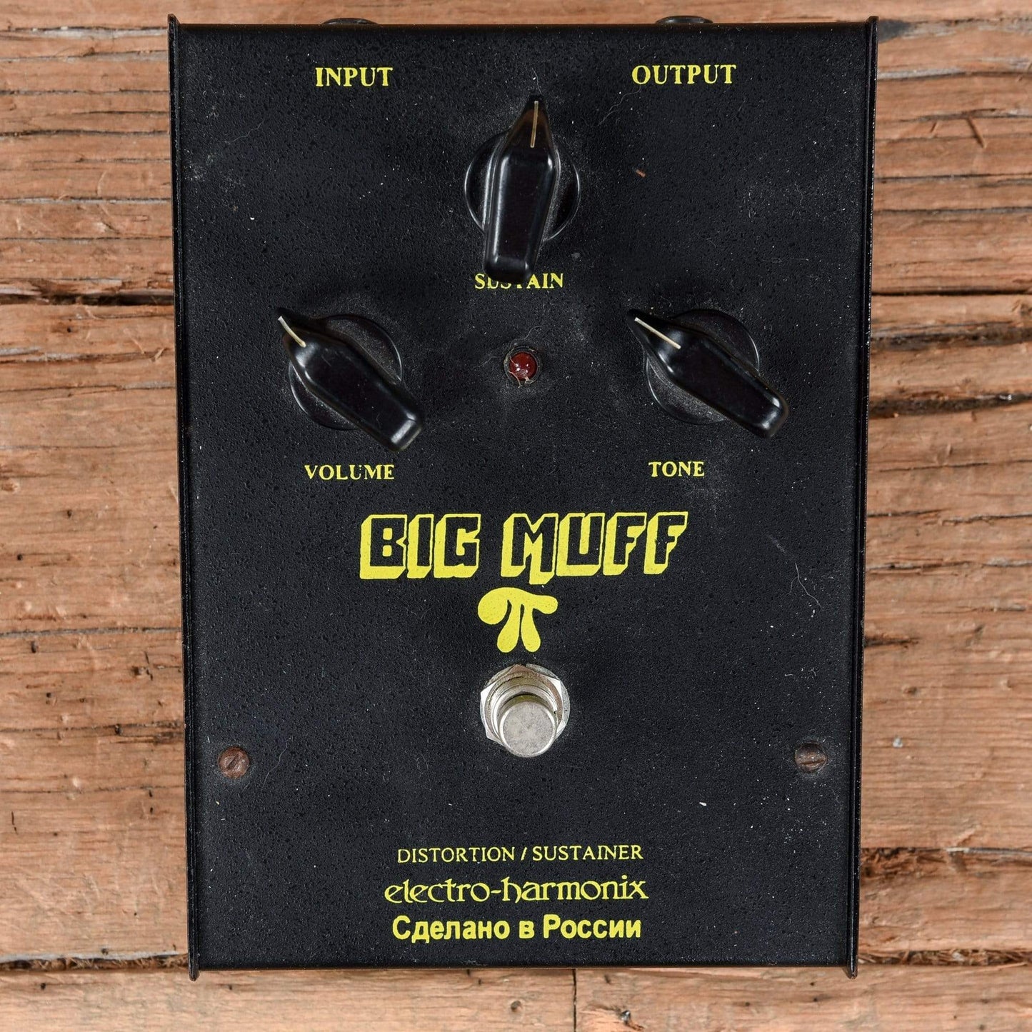 Electro-Harmonix Sovtek Big Muff Pi Effects and Pedals / Fuzz