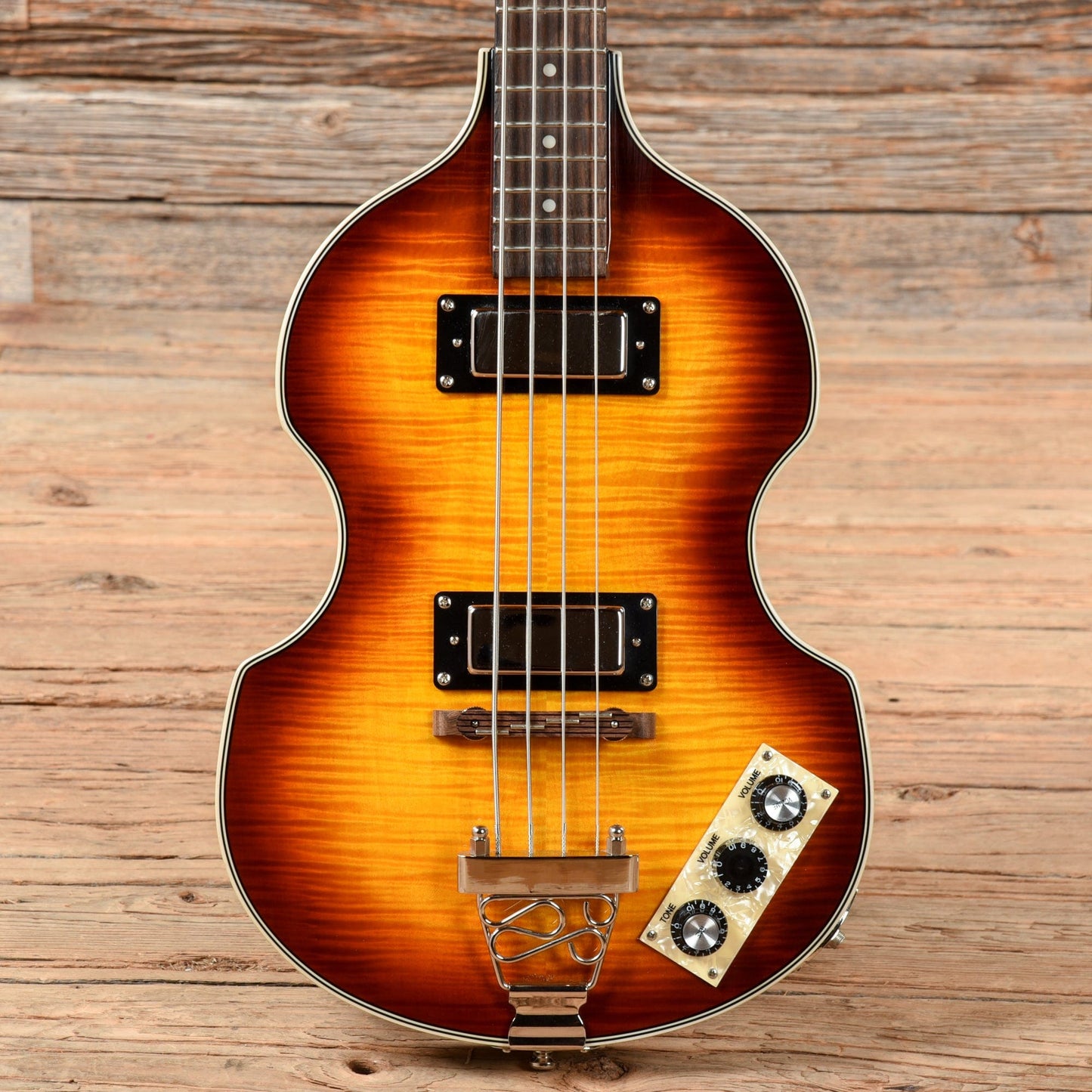 Epiphone Viola Bass Sunburst 2015 Bass Guitars / 4-String