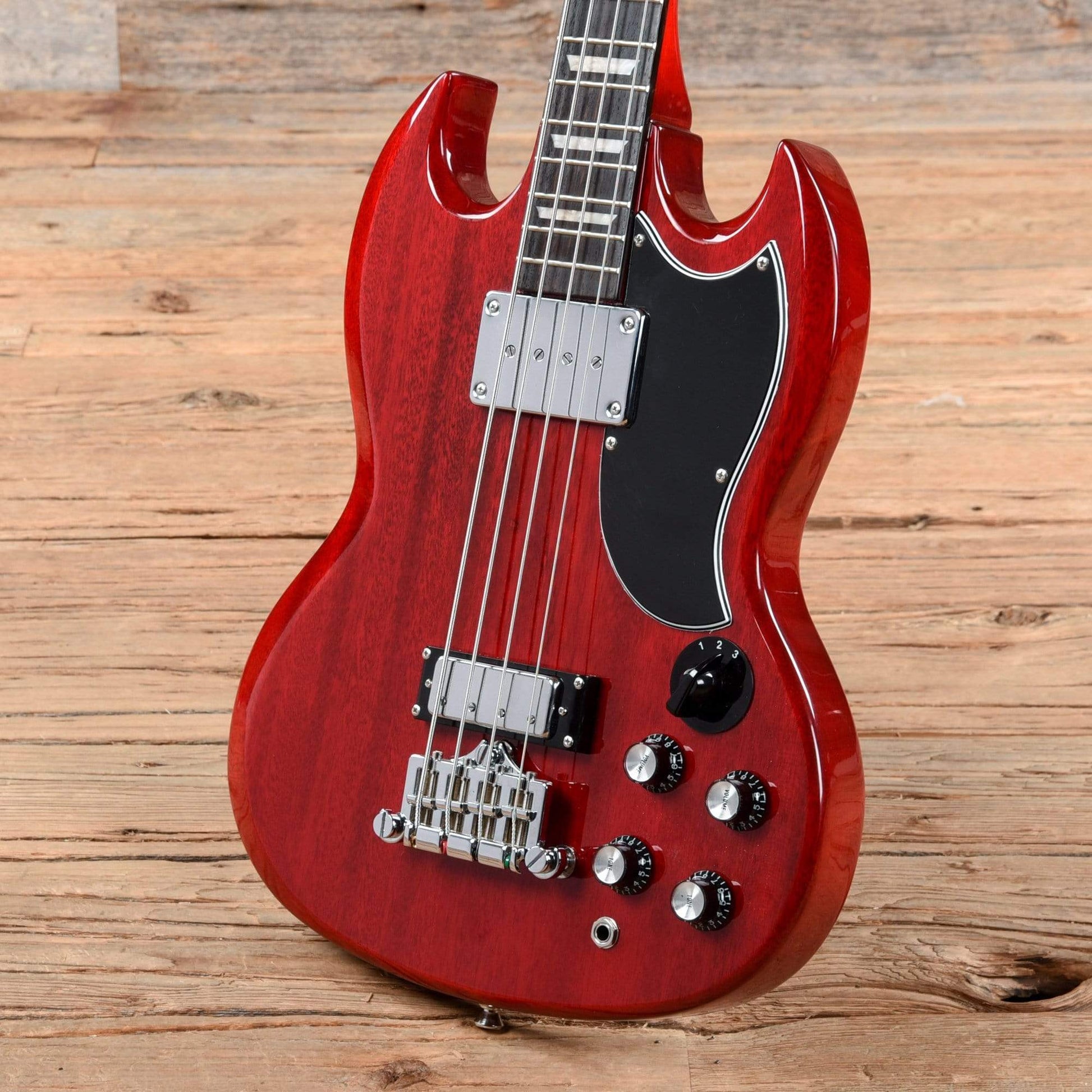 Epiphone EB-3 Cherry Bass Guitars / 5-String or More