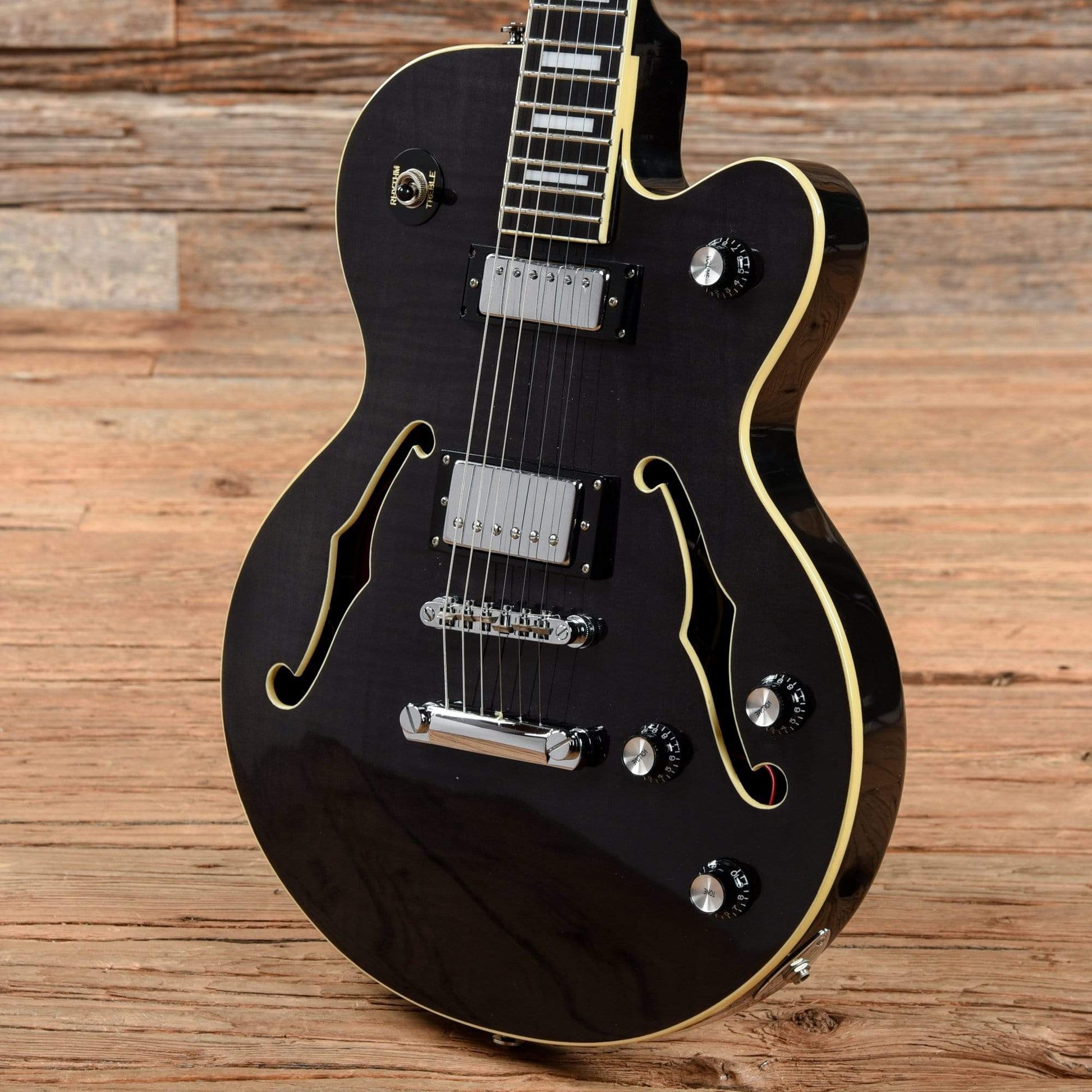 Epiphone Alleykat Transparent Black 2001 Electric Guitars / Semi-Hollow