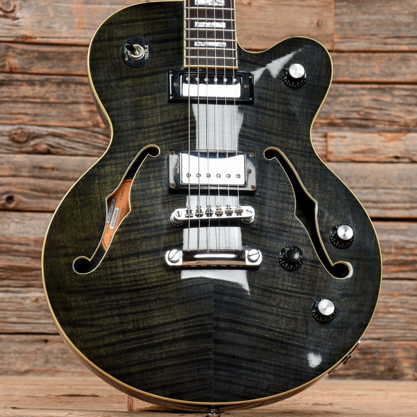 Epiphone Alleykat Transparent Black Electric Guitars / Semi-Hollow