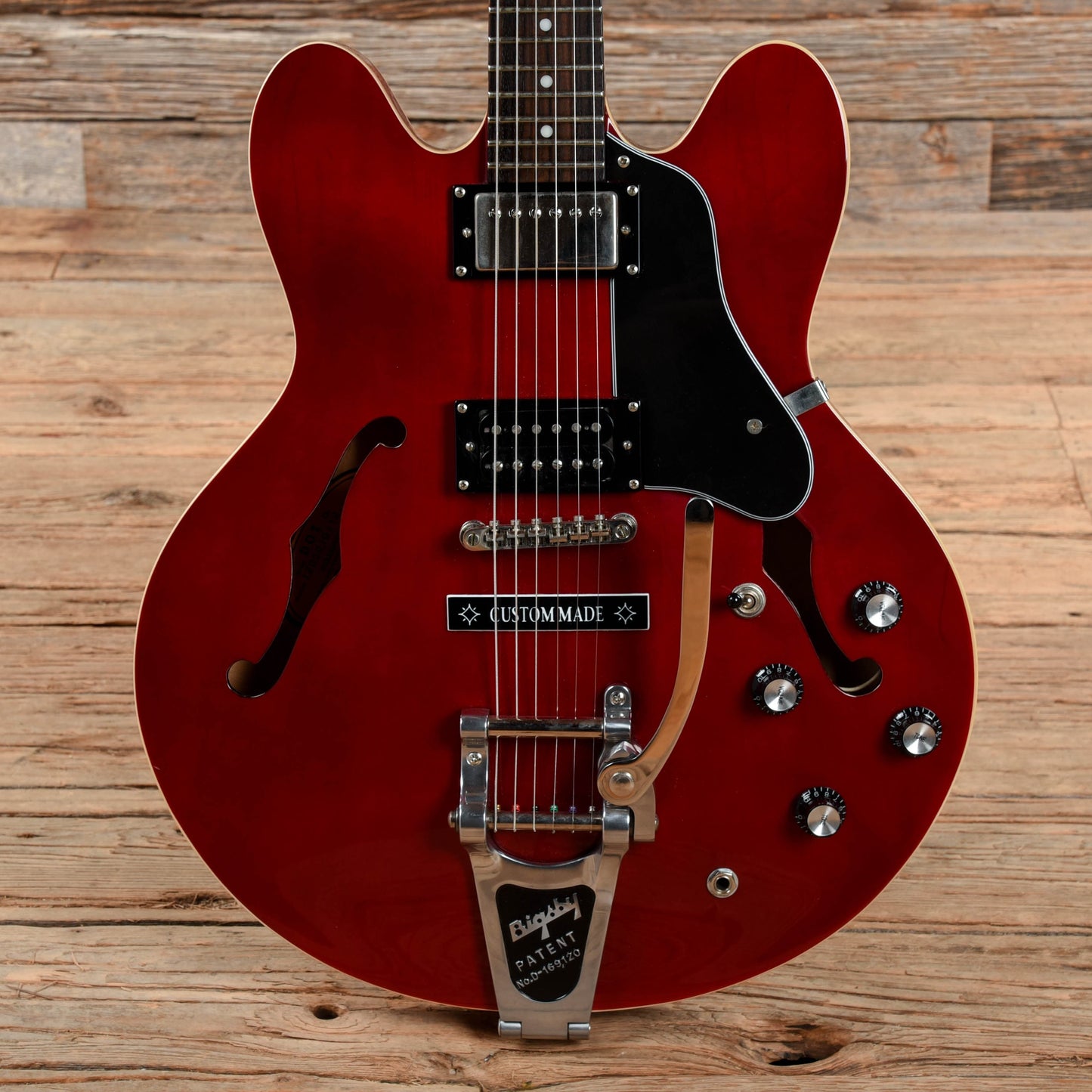 Epiphone Dot Cherry 2012 Electric Guitars / Semi-Hollow