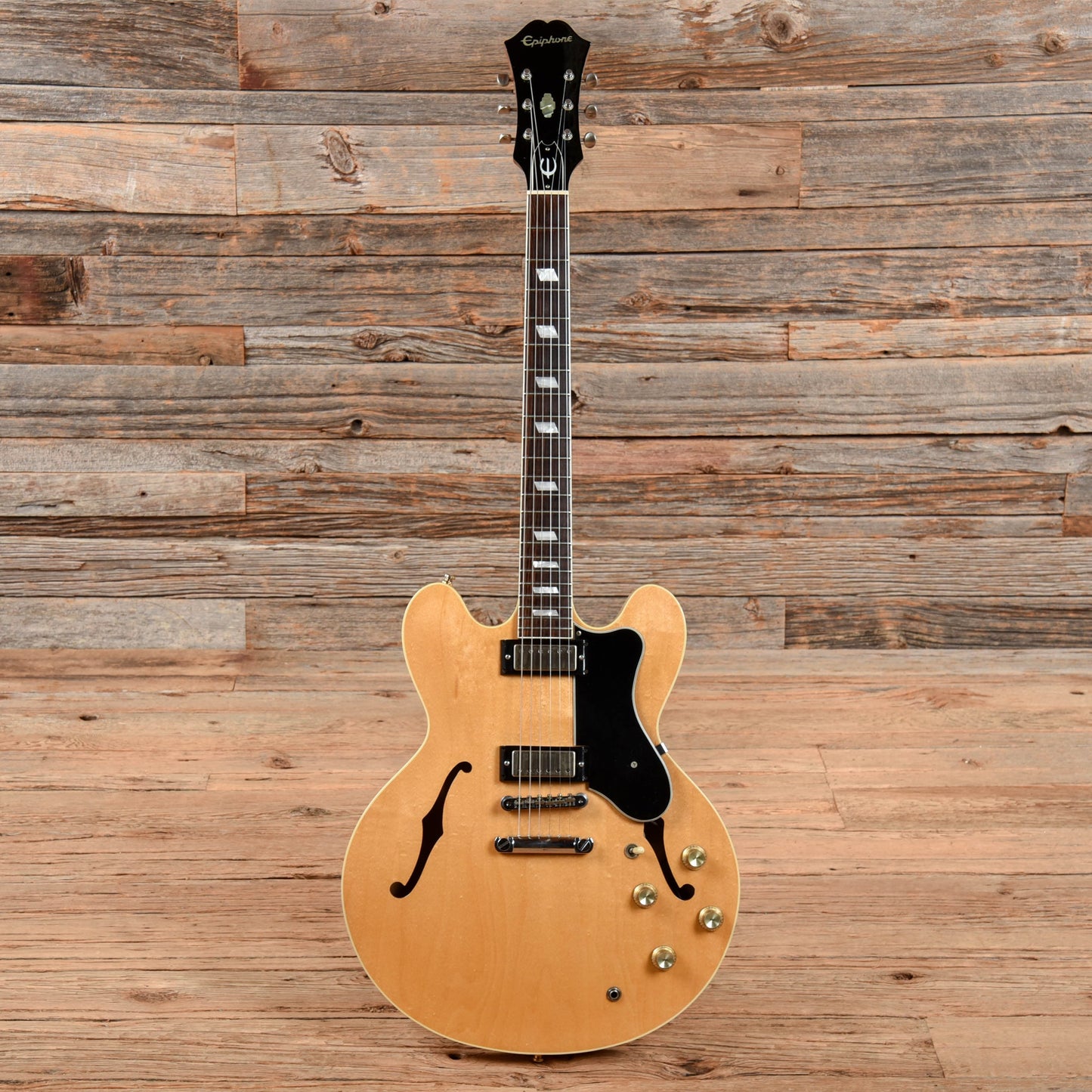 Epiphone Riviera Nashville Natural 1993 Electric Guitars / Semi-Hollow