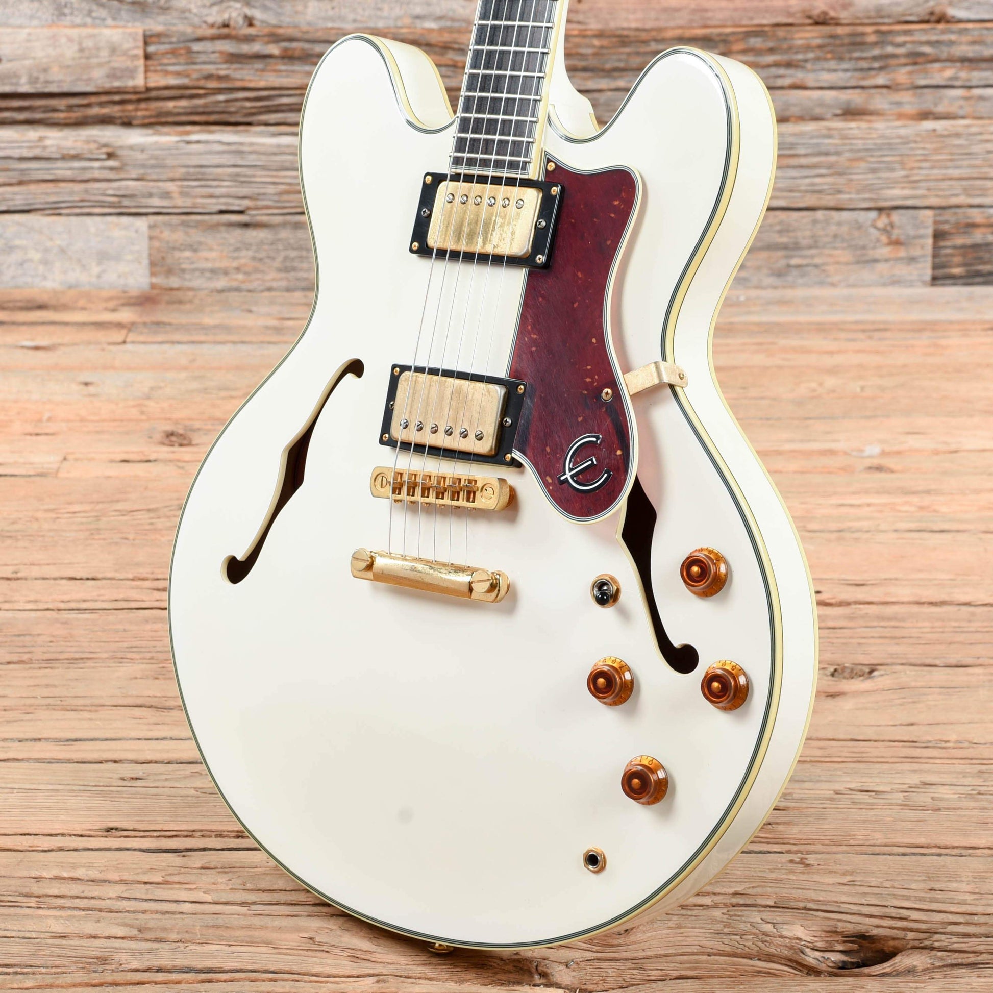 Epiphone Sheraton Alpine White 1997 Electric Guitars / Semi-Hollow