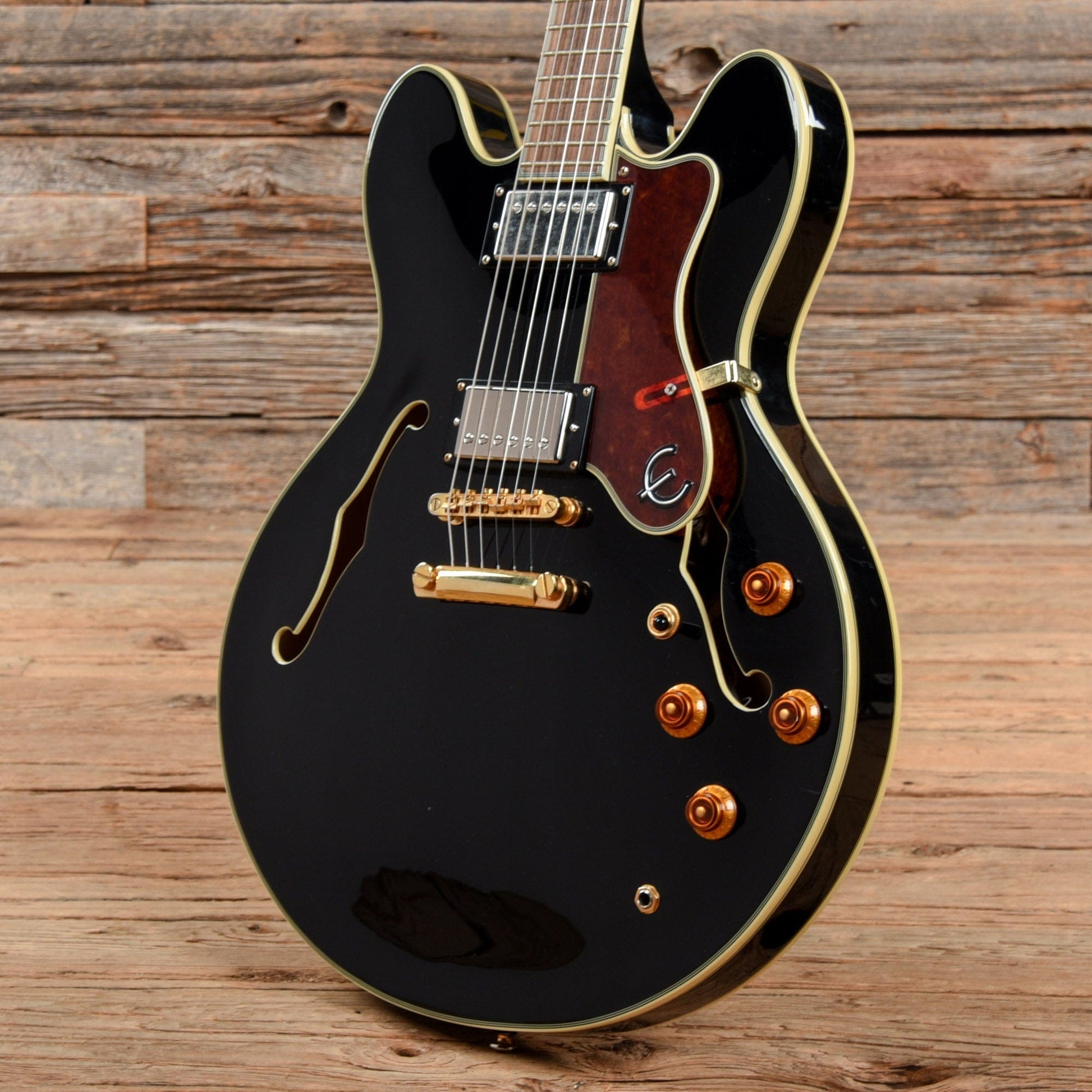 Epiphone Sheraton II Ebony 2005 Electric Guitars / Semi-Hollow