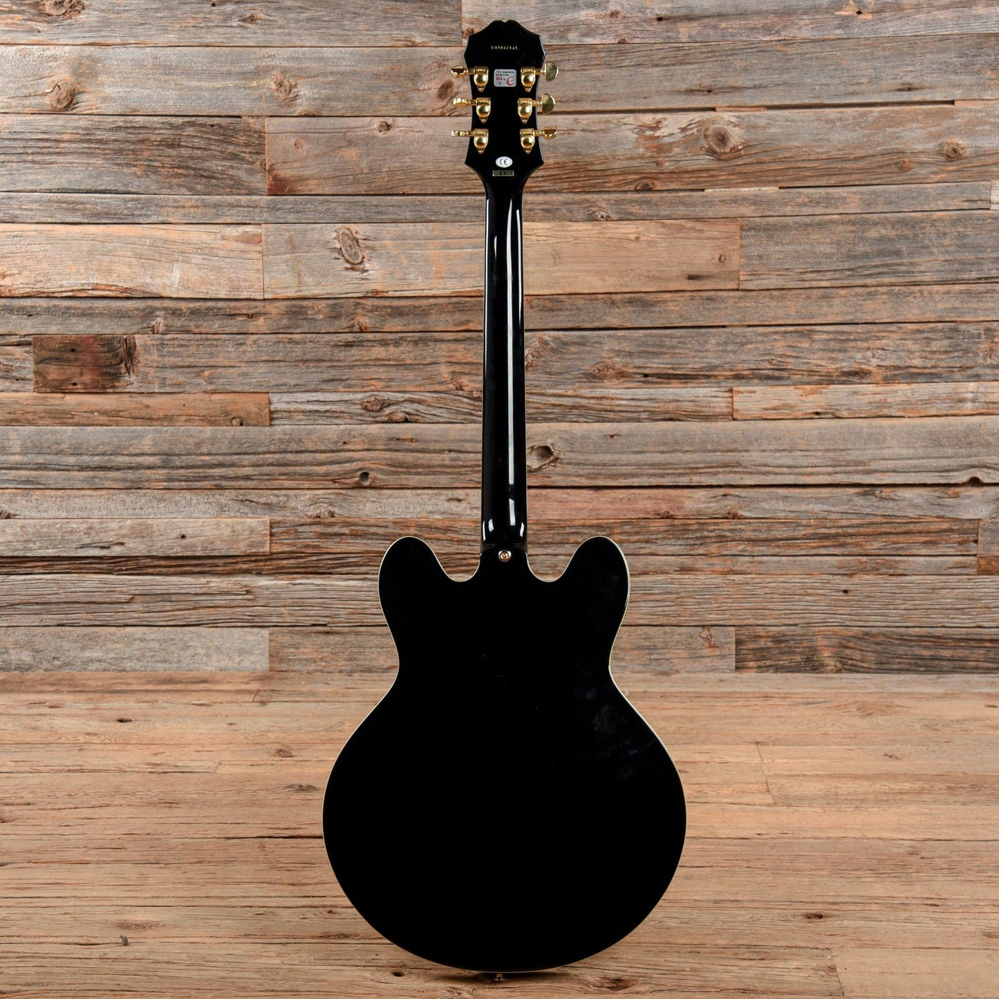 Epiphone Sheraton II Ebony 2005 Electric Guitars / Semi-Hollow