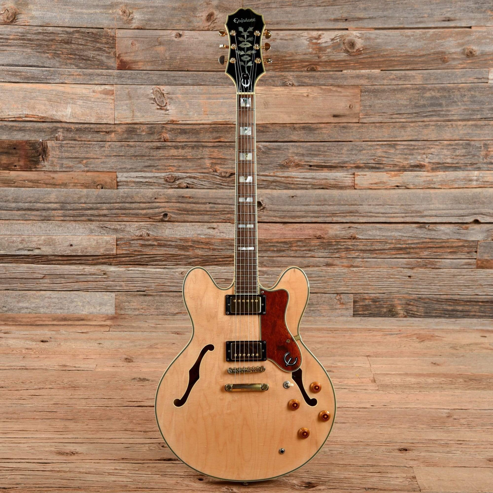 Epiphone Sheraton II Natural 2010 Electric Guitars / Semi-Hollow