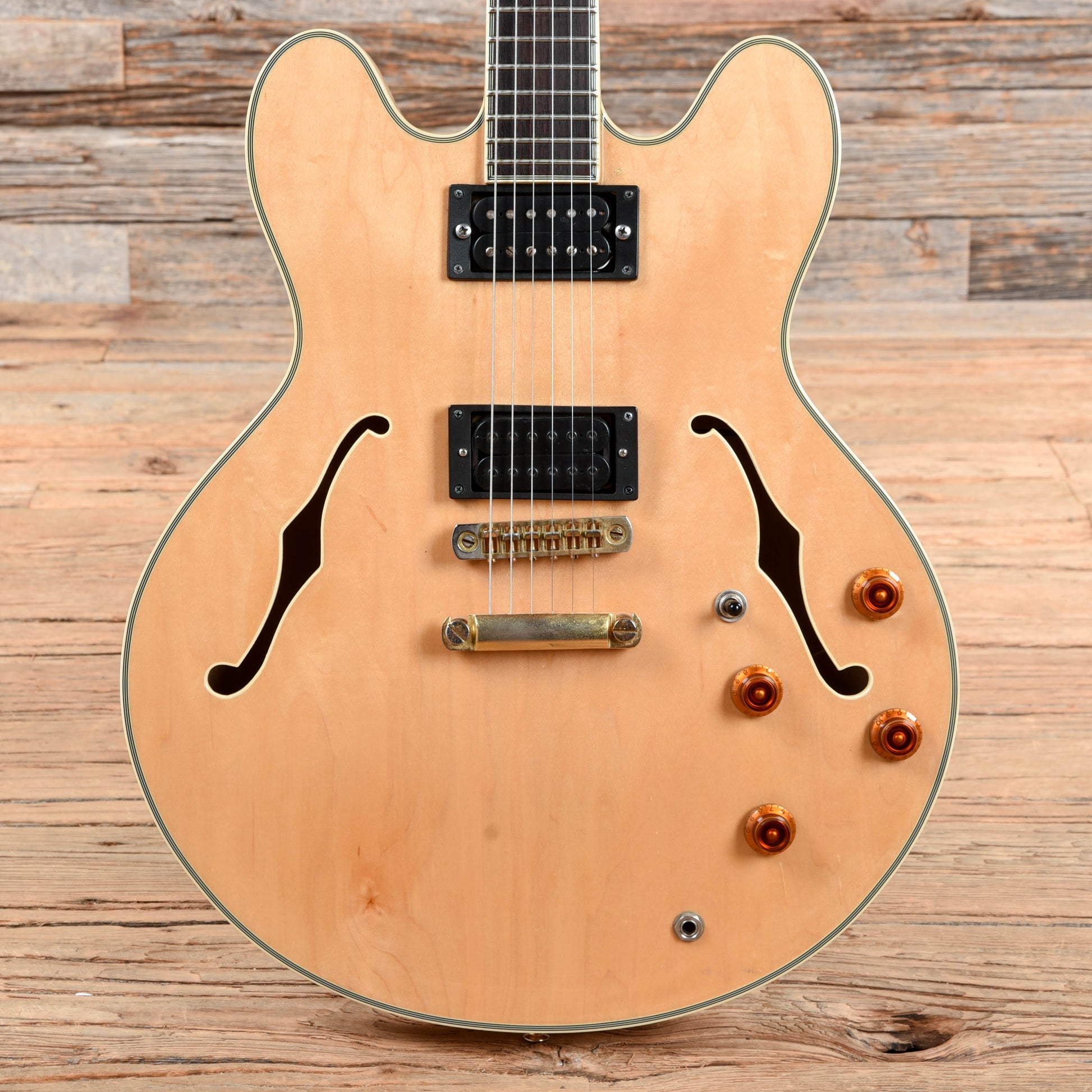 Epiphone Sheraton Natural 1992 Electric Guitars / Semi-Hollow