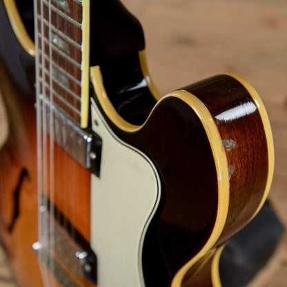 Epiphone  Sunburst 1967 Electric Guitars / Semi-Hollow