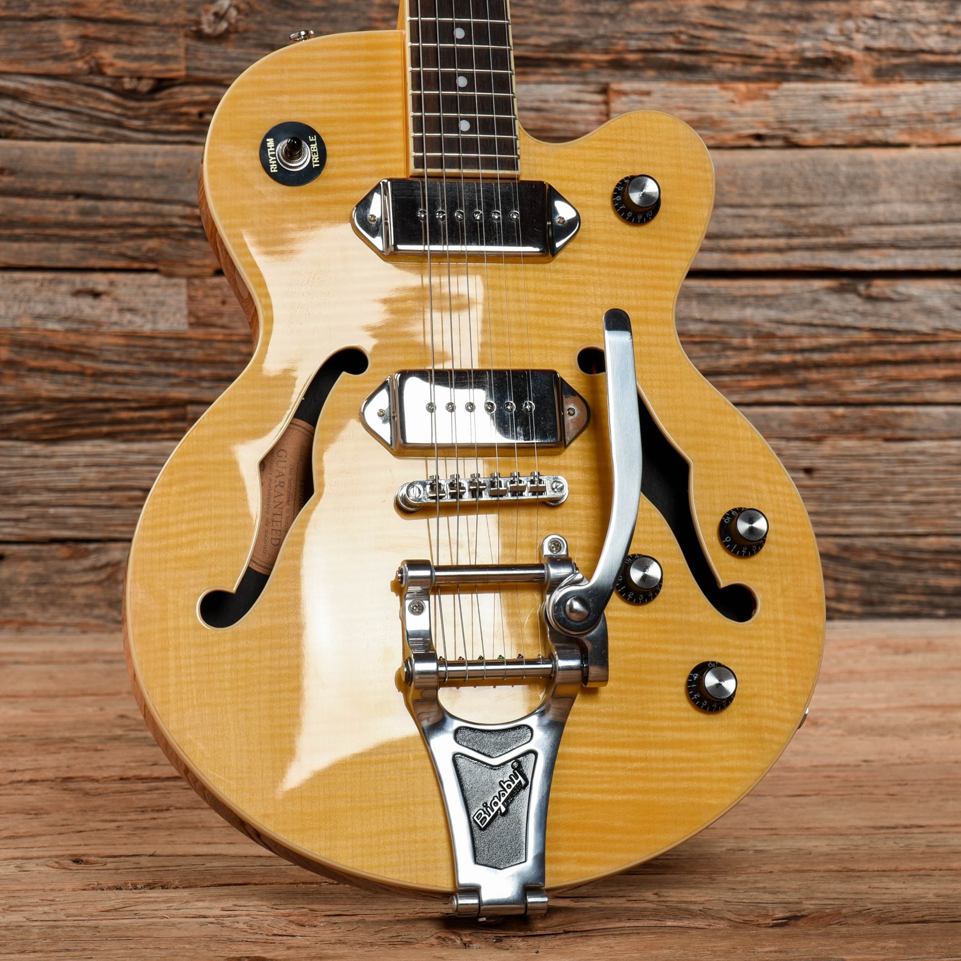 Epiphone Wildkat Antique Natural Electric Guitars / Semi-Hollow