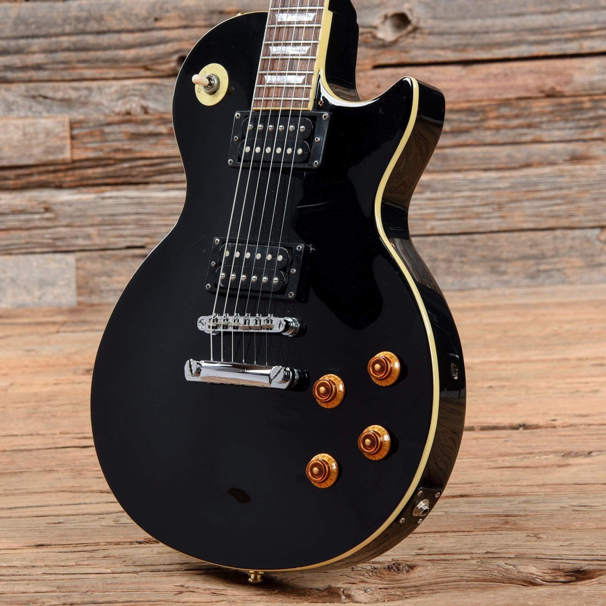 Epiphone Les Paul Standard Black 2004 Electric Guitars / Solid Body