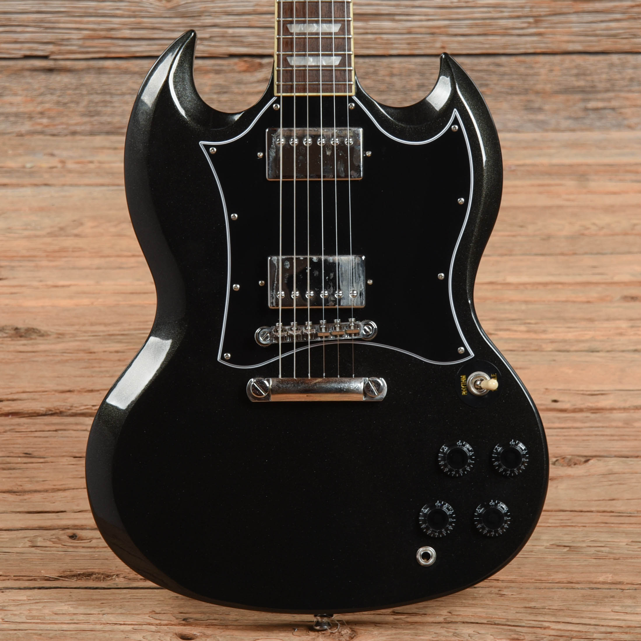 Epiphone SG Standard Black Sparkle 2021 – Chicago Music Exchange