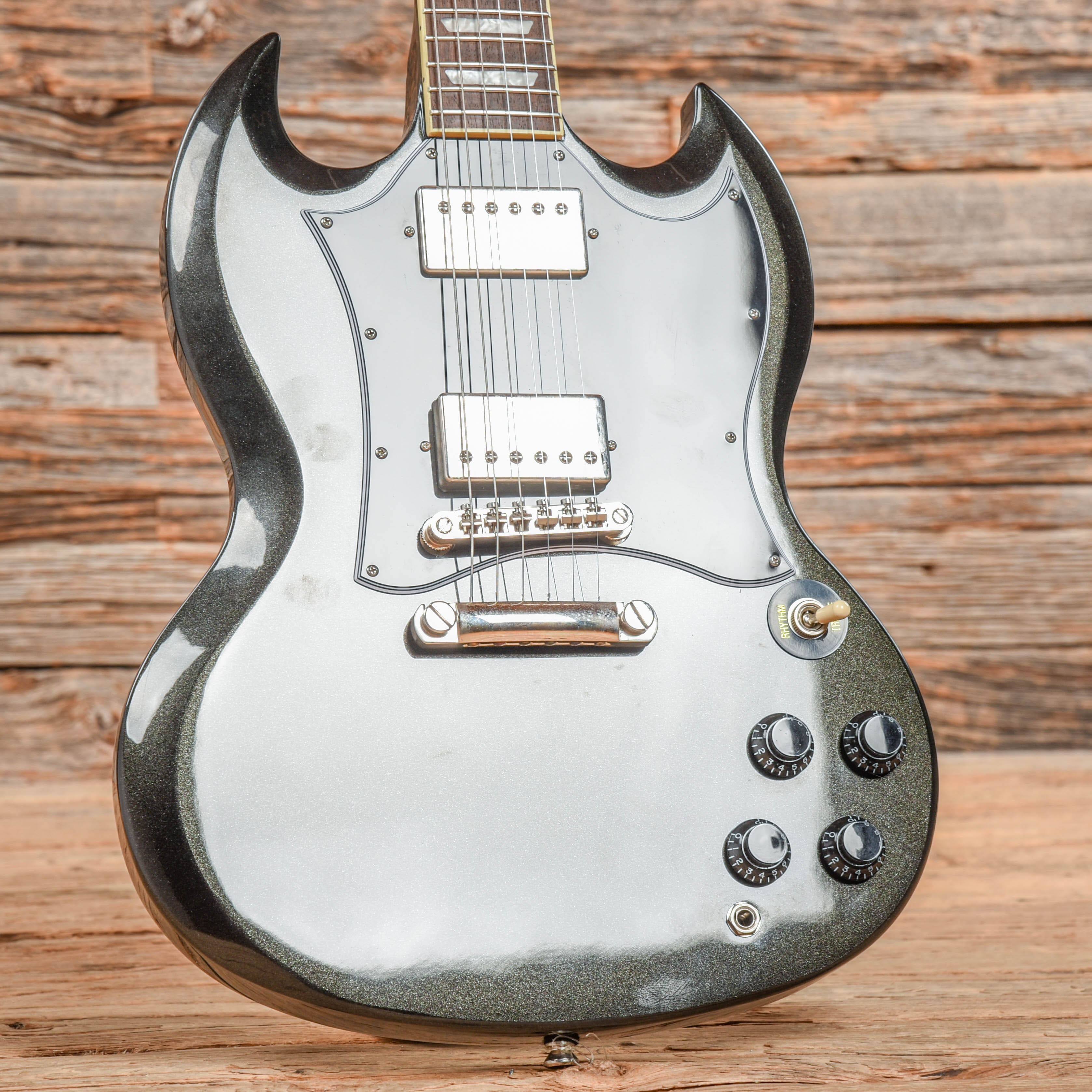 Epiphone SG Standard Black Sparkle 2021 – Chicago Music Exchange