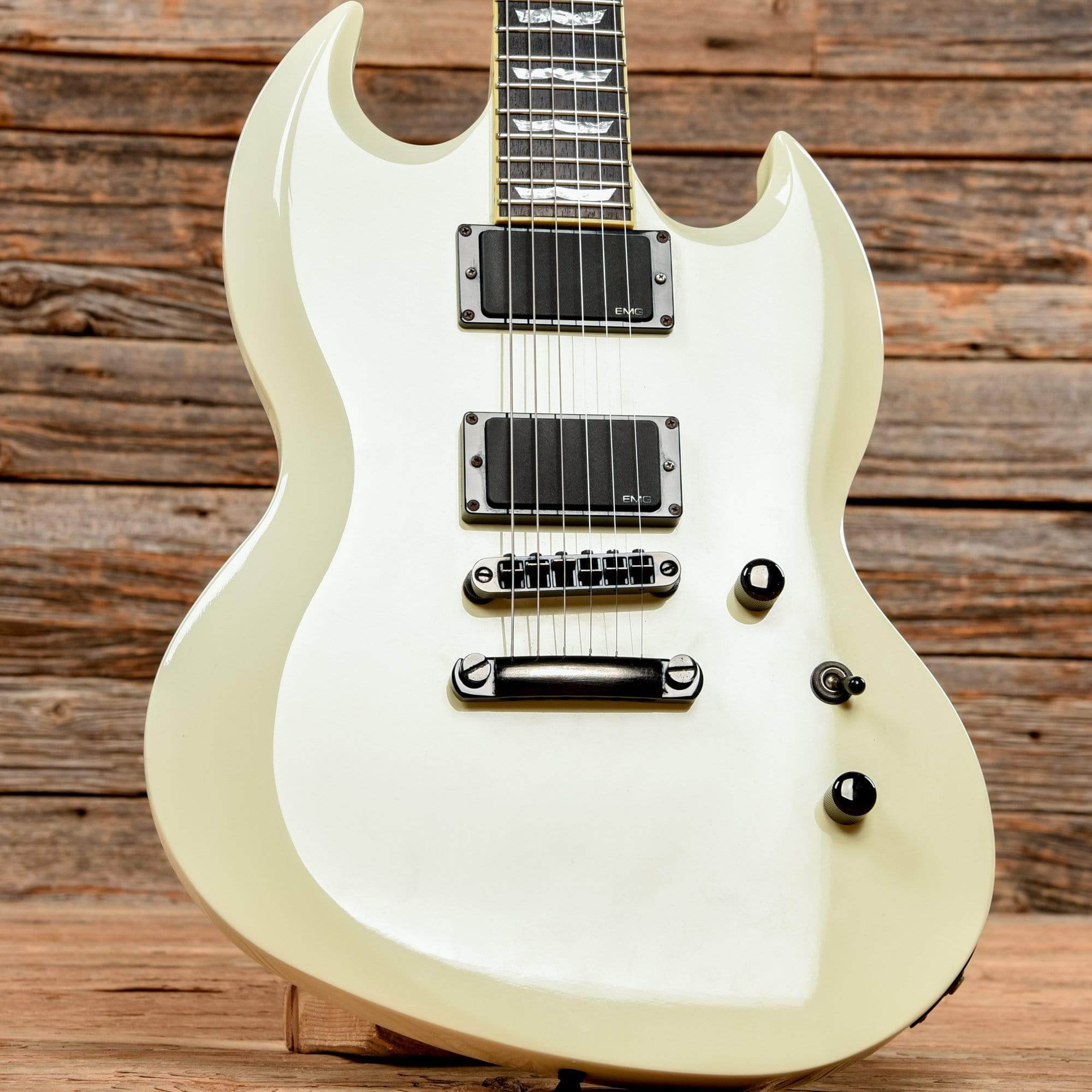 ESP LTD Viper-400 Snow White 2005 Electric Guitars / Solid Body