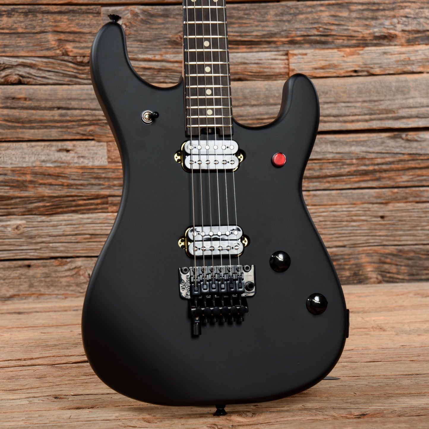 EVH 5150 Standard Black Electric Guitars / Solid Body