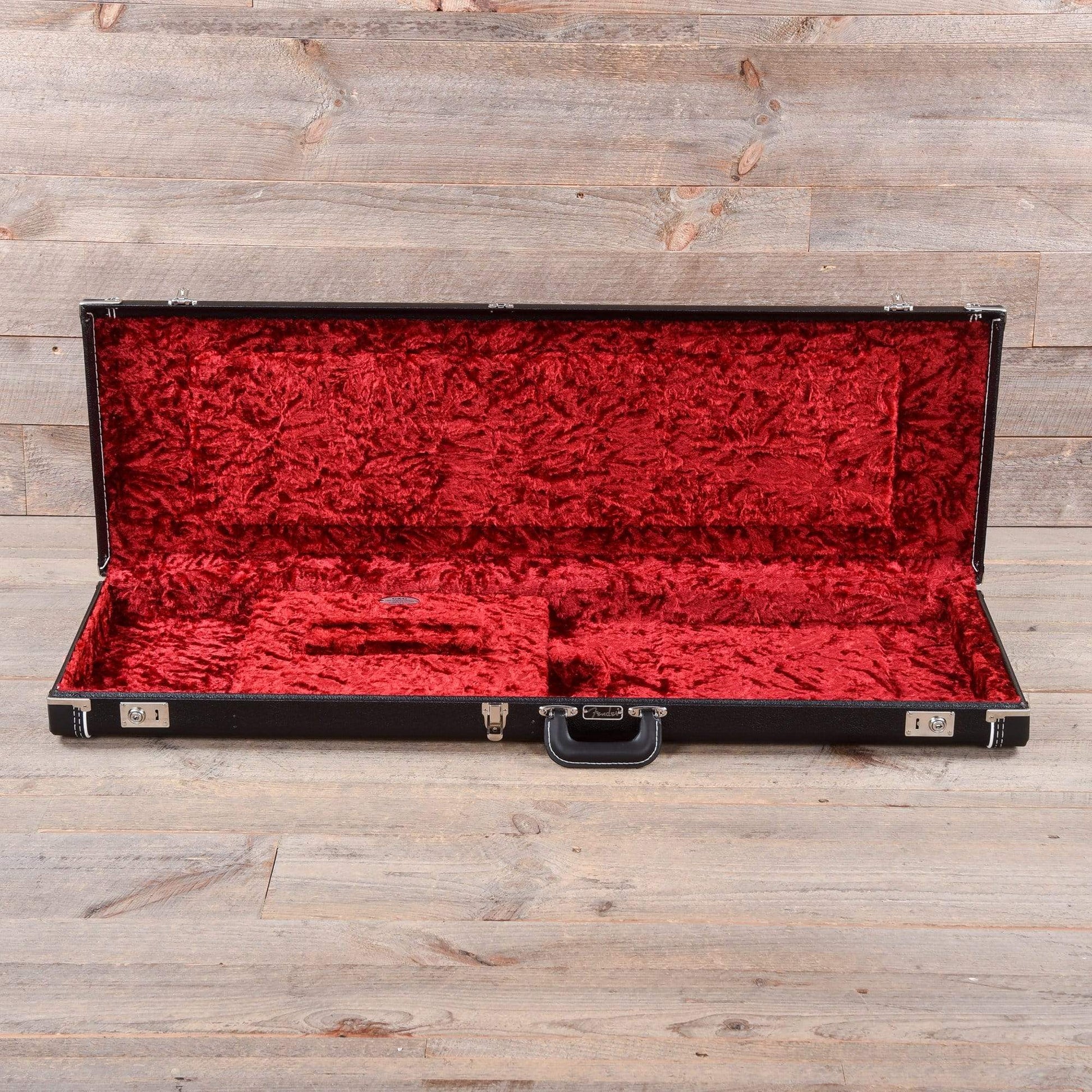 Fender Standard Case for Bass VI Black Tolex Accessories / Cases and Gig Bags / Bass Cases