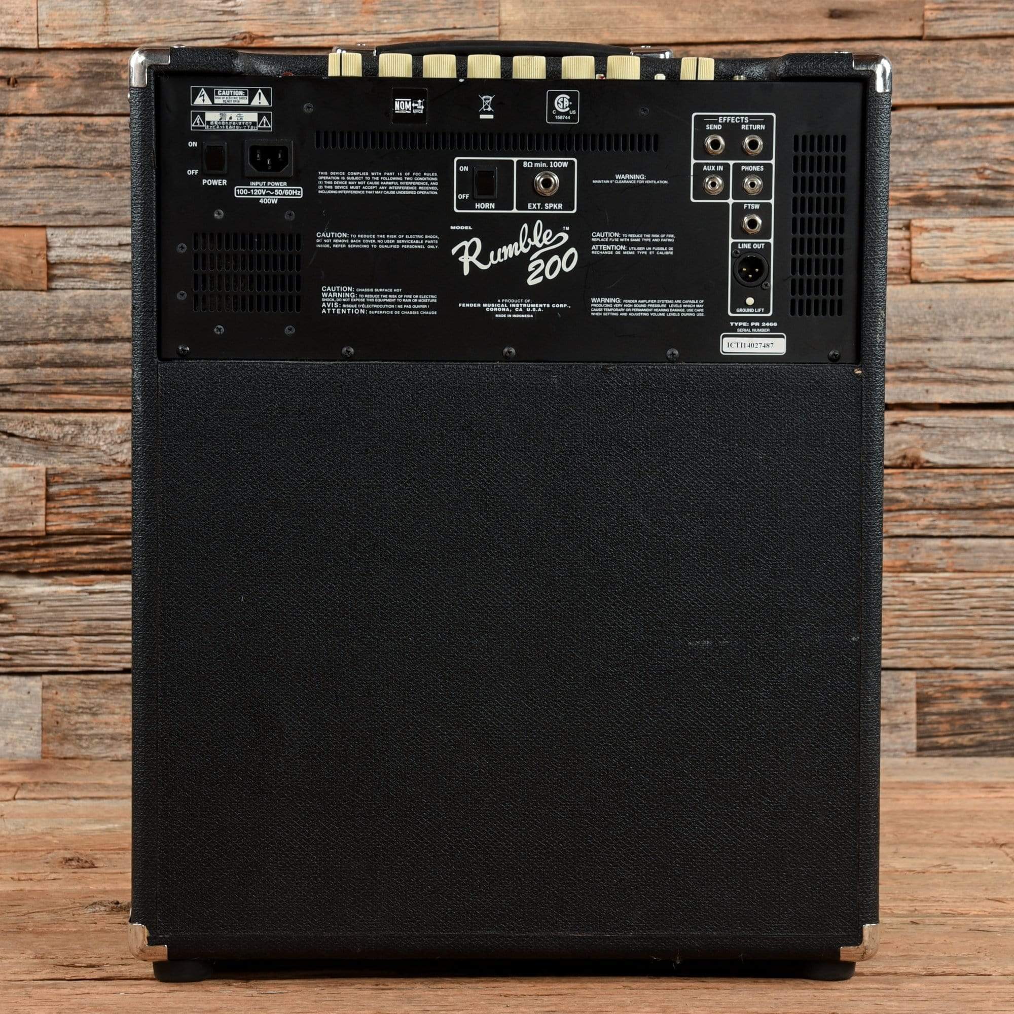 Fender Rumble 200 V3 200-Watt 1x15