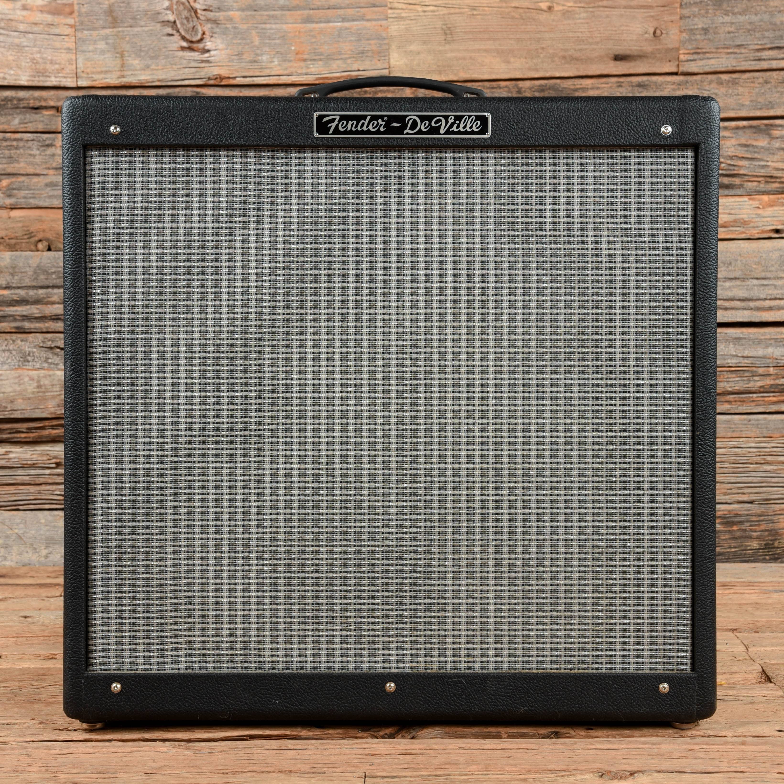 Fender Hot Rod DeVille 3-Channel 60-Watt 4x10