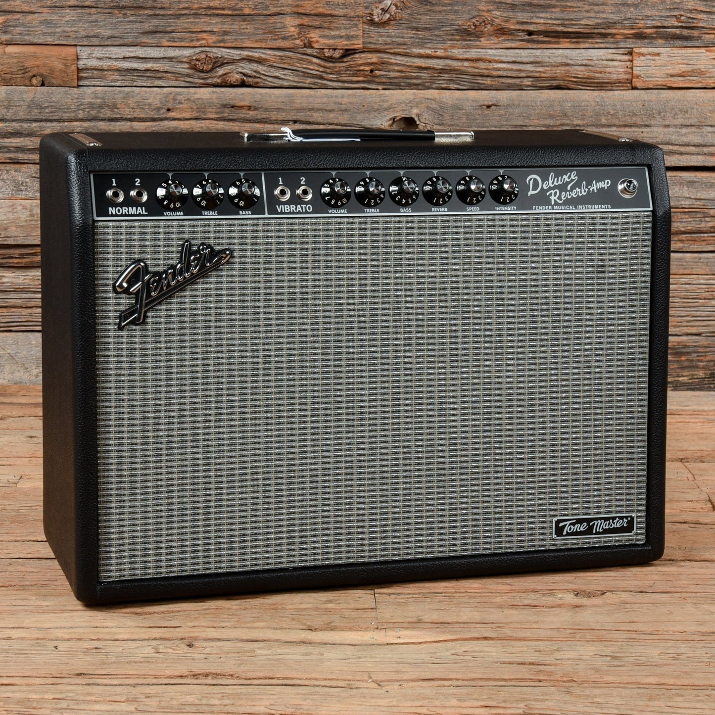 Fender Tone Master Deluxe Reverb 2-Channel 22-Watt 1x12" Digital Guitar Combo Amps / Guitar Combos