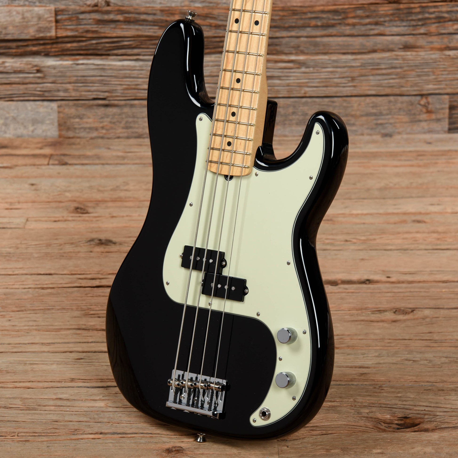 Fender American Pro Precision Bass Black Bass Guitars / 4-String