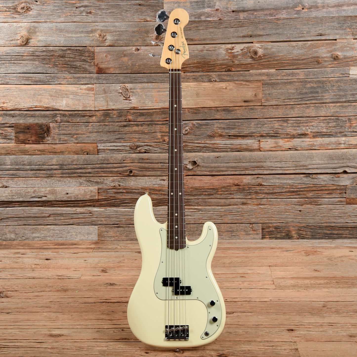 Fender American Pro Precision Bass Olympic White 2020 Bass Guitars / 4-String