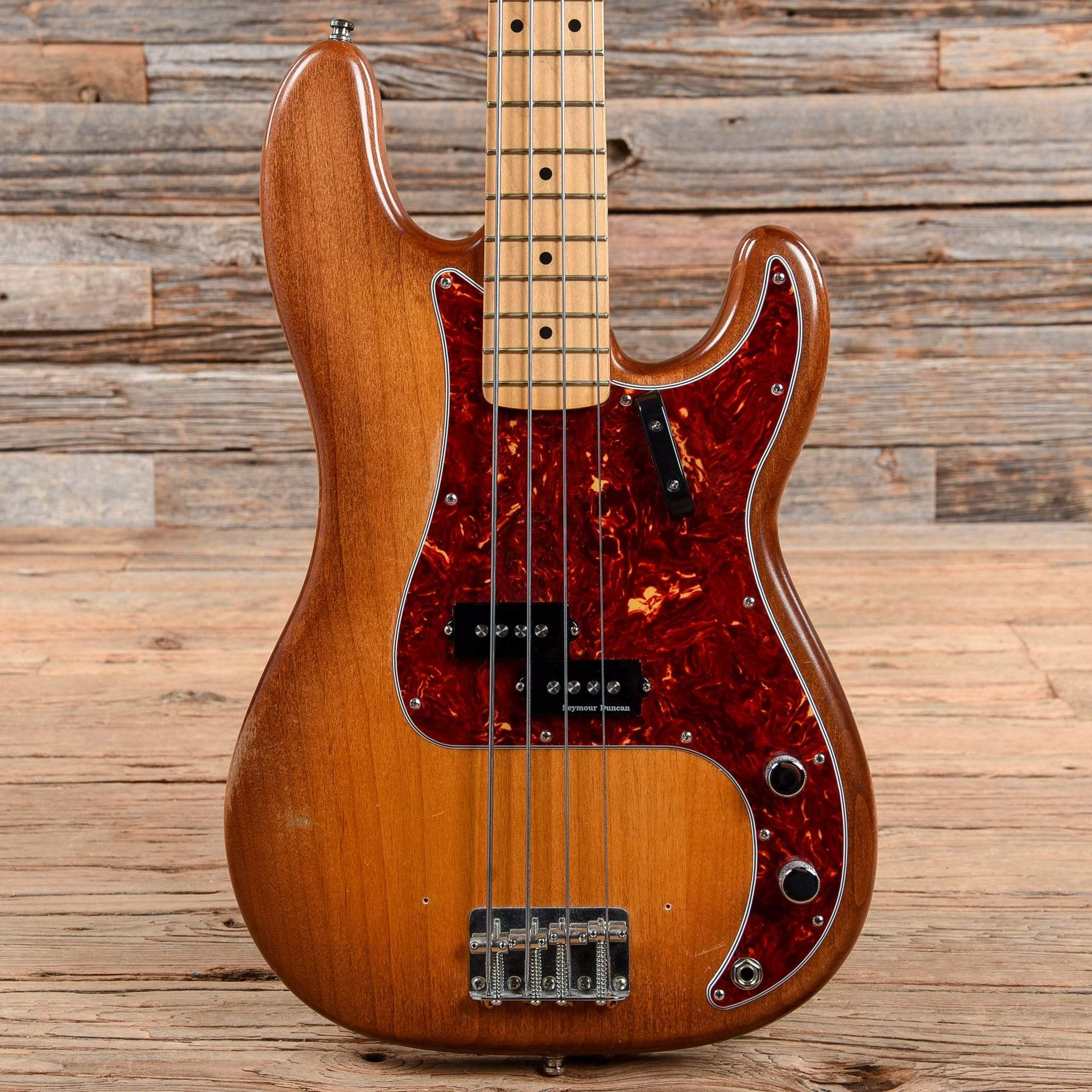 Fender American Special Precision Bass Honeyburst 2012 – Chicago Music  Exchange