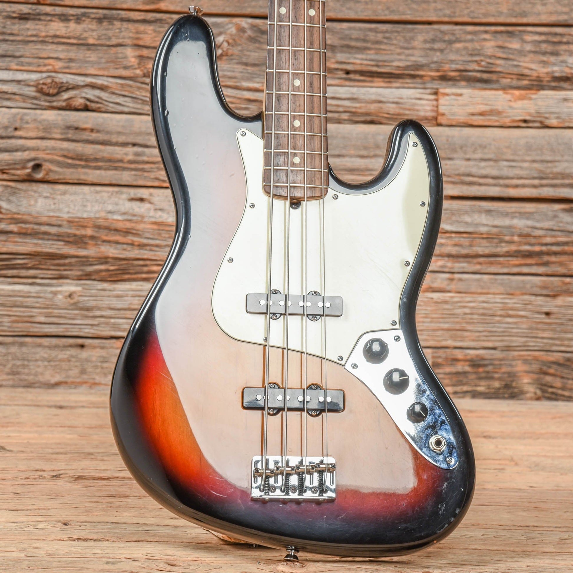 Fender American Standard Jazz Bass Sunburst 2004 Bass Guitars / 4-String